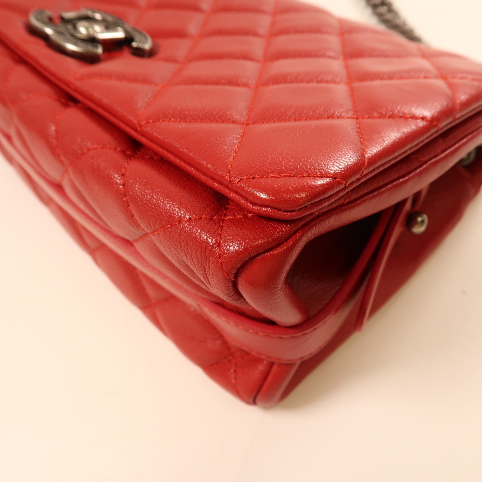 CHANEL 羊皮皮革Shoulder Bag銀扣鏈帶肩背袋紅色