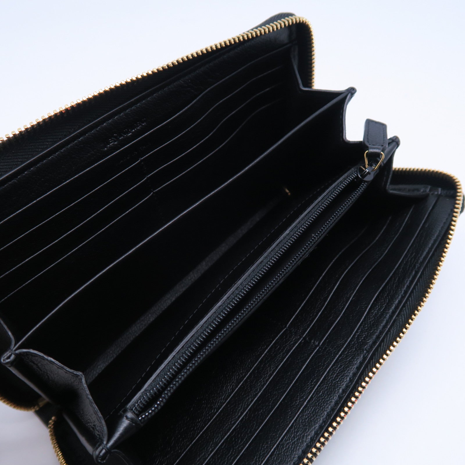 YVES SAINT LAURENT 【激減優惠】牛皮皮革Long Wallet金扣長錢包黑色
