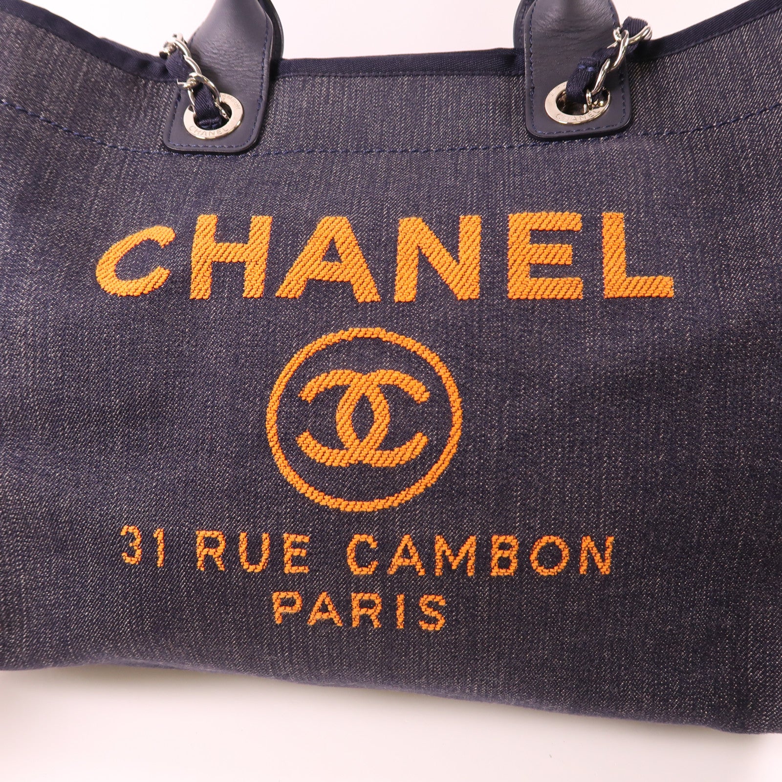 CHANEL 帆布Deauville MM銀扣鏈帶手挽肩背兩用袋