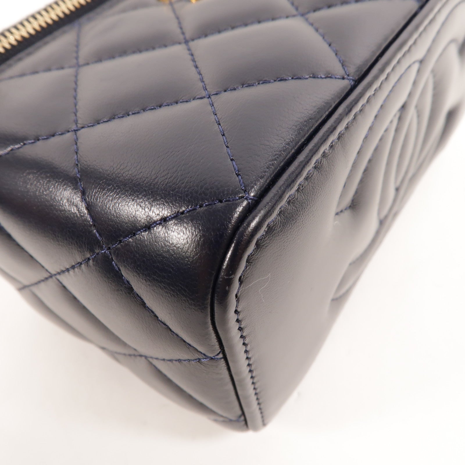 CHANEL 羊皮皮革Vanity Case鏈帶肩背袋