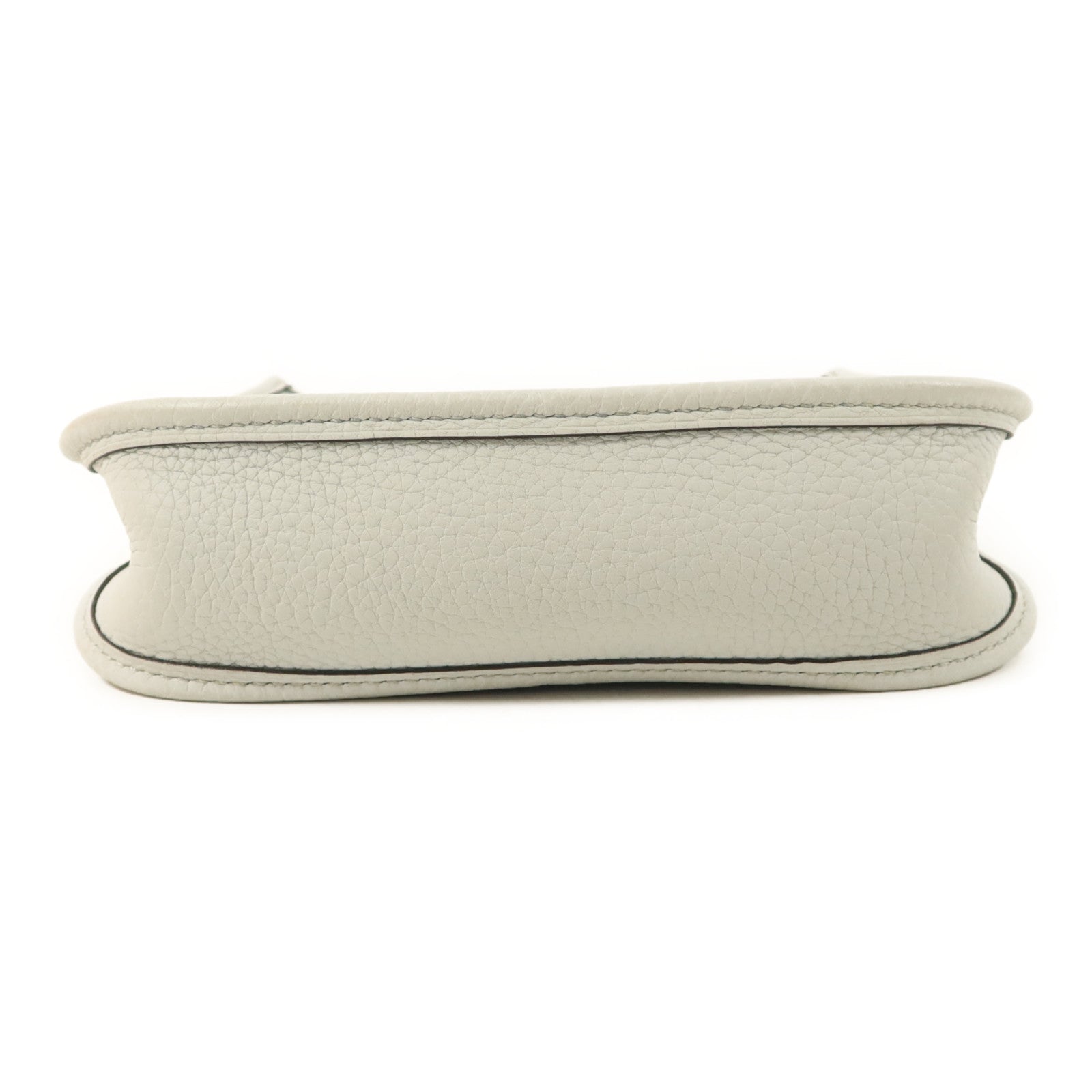 HERMES Clemence皮革Evelyne TPM銀扣肩背袋Gris Perle