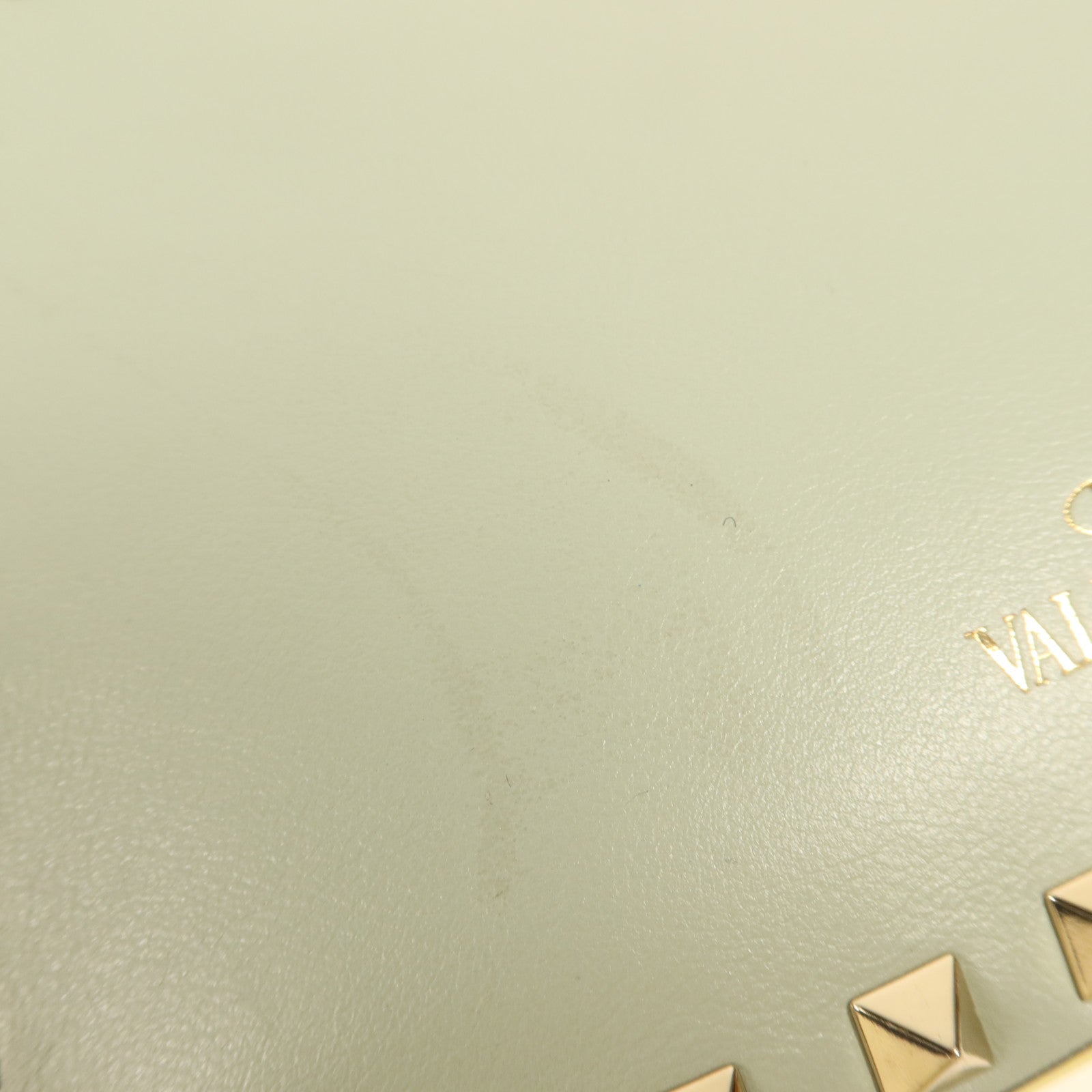 Valentino 牛皮皮革Shoulder Bag金扣肩背袋