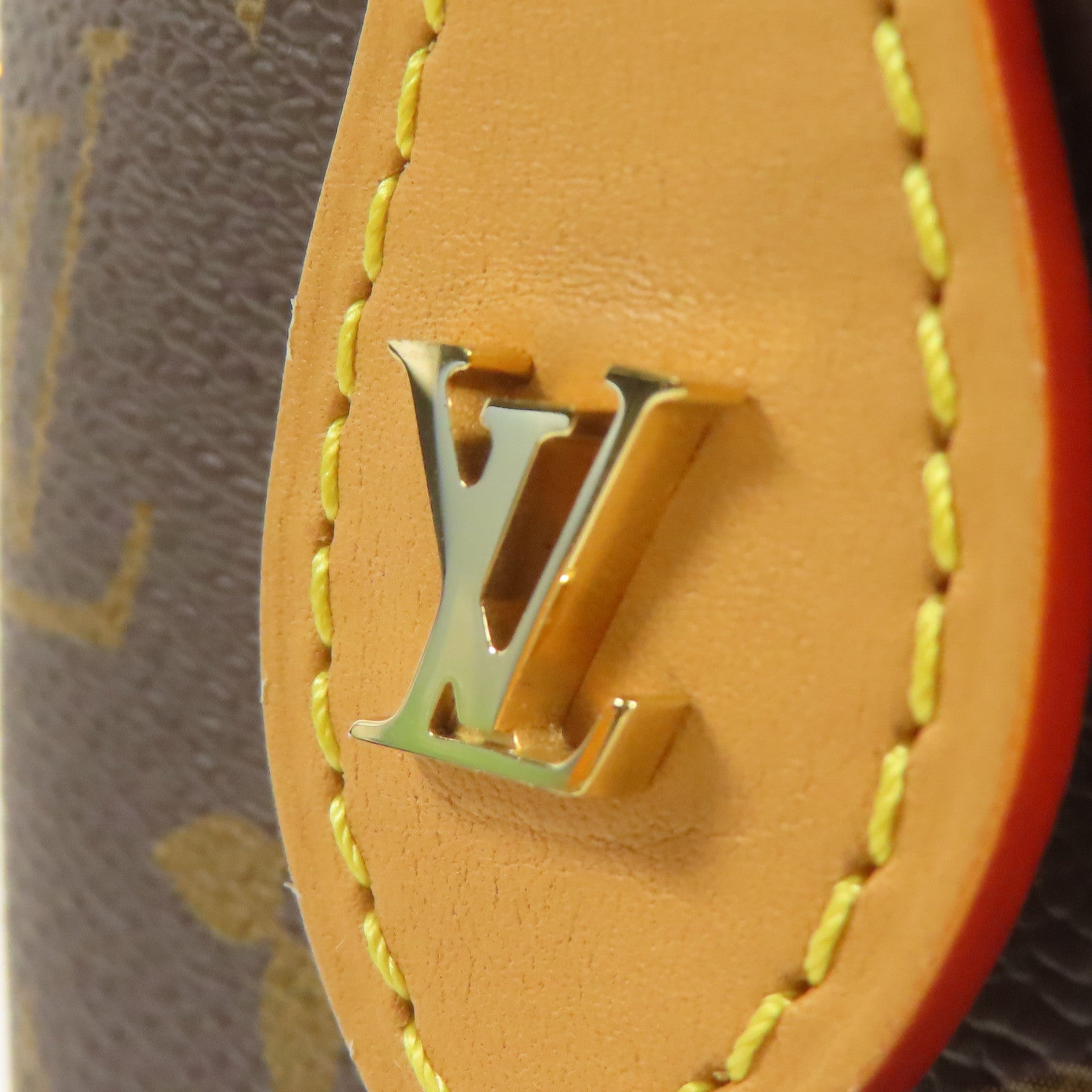 LOUIS VUITTON LV GHW Fold Me Shoulder Bag M80874 Monogram Brown