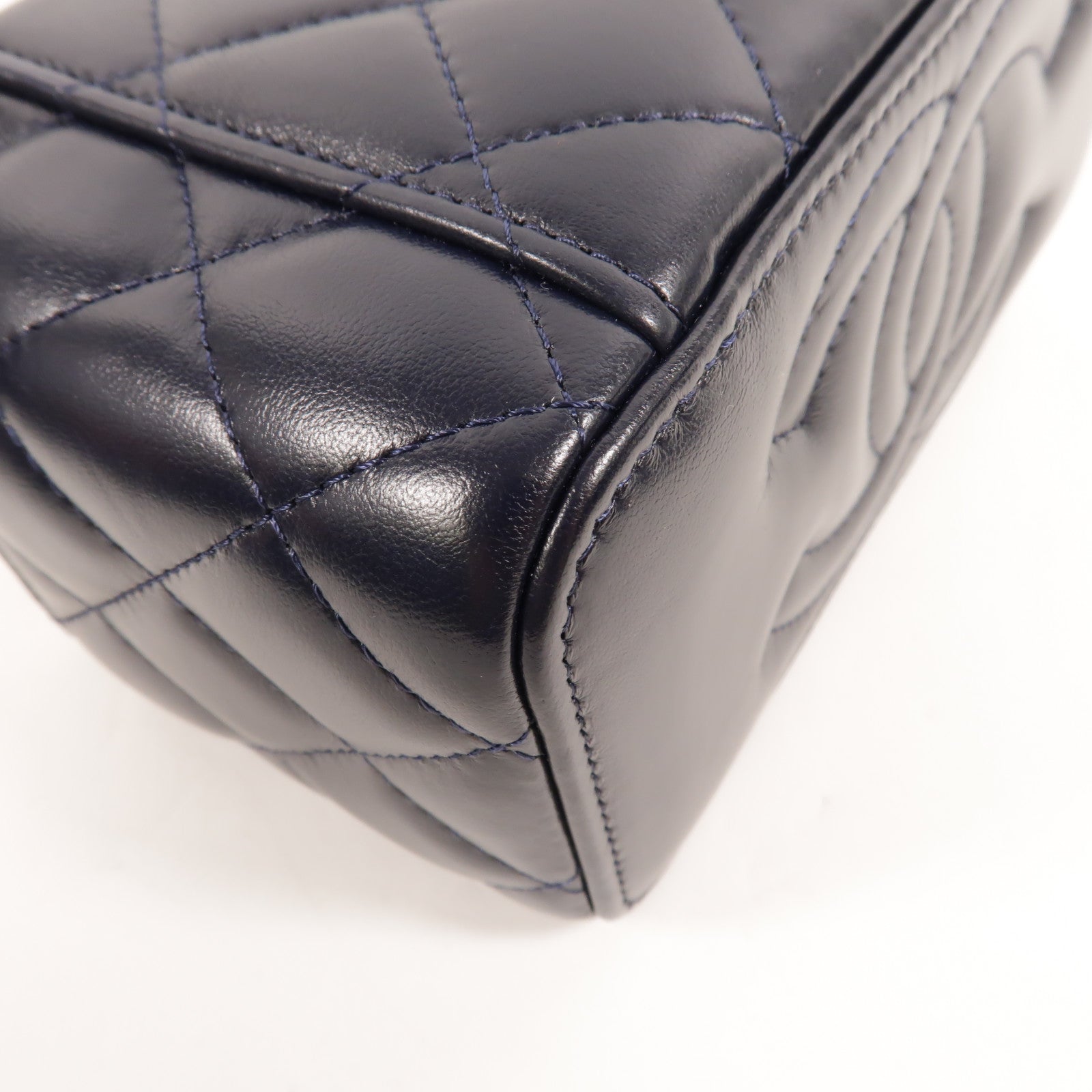 CHANEL 羊皮皮革Vanity Case鏈帶肩背袋