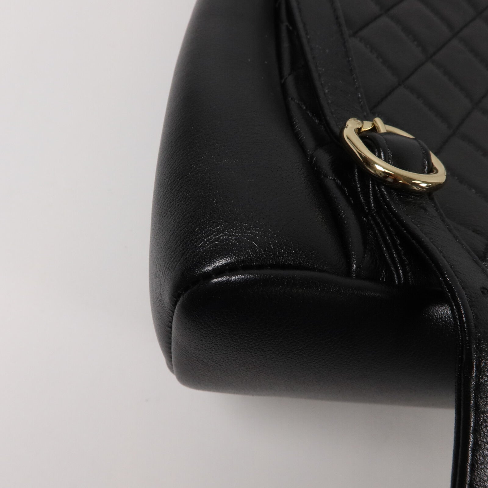 CHANEL 牛皮皮革Duma Backpack Large鏈帶背包
