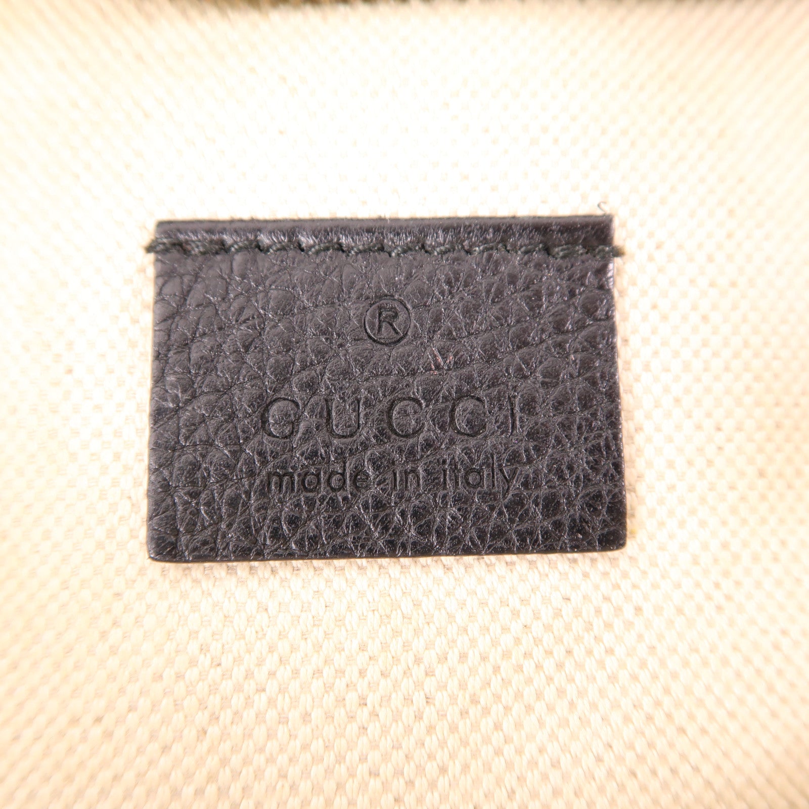 GUCCI 皮革Waist Bag金扣腰包