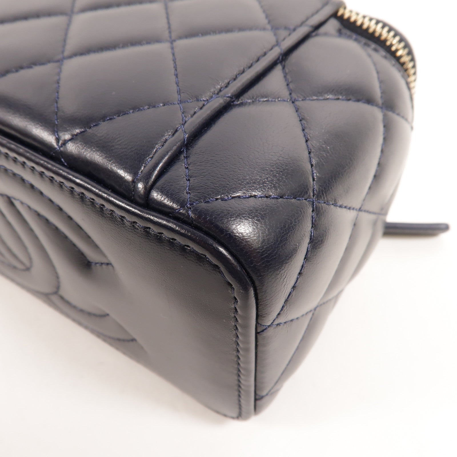 CHANEL 羊皮皮革Vanity Case鏈帶肩背袋