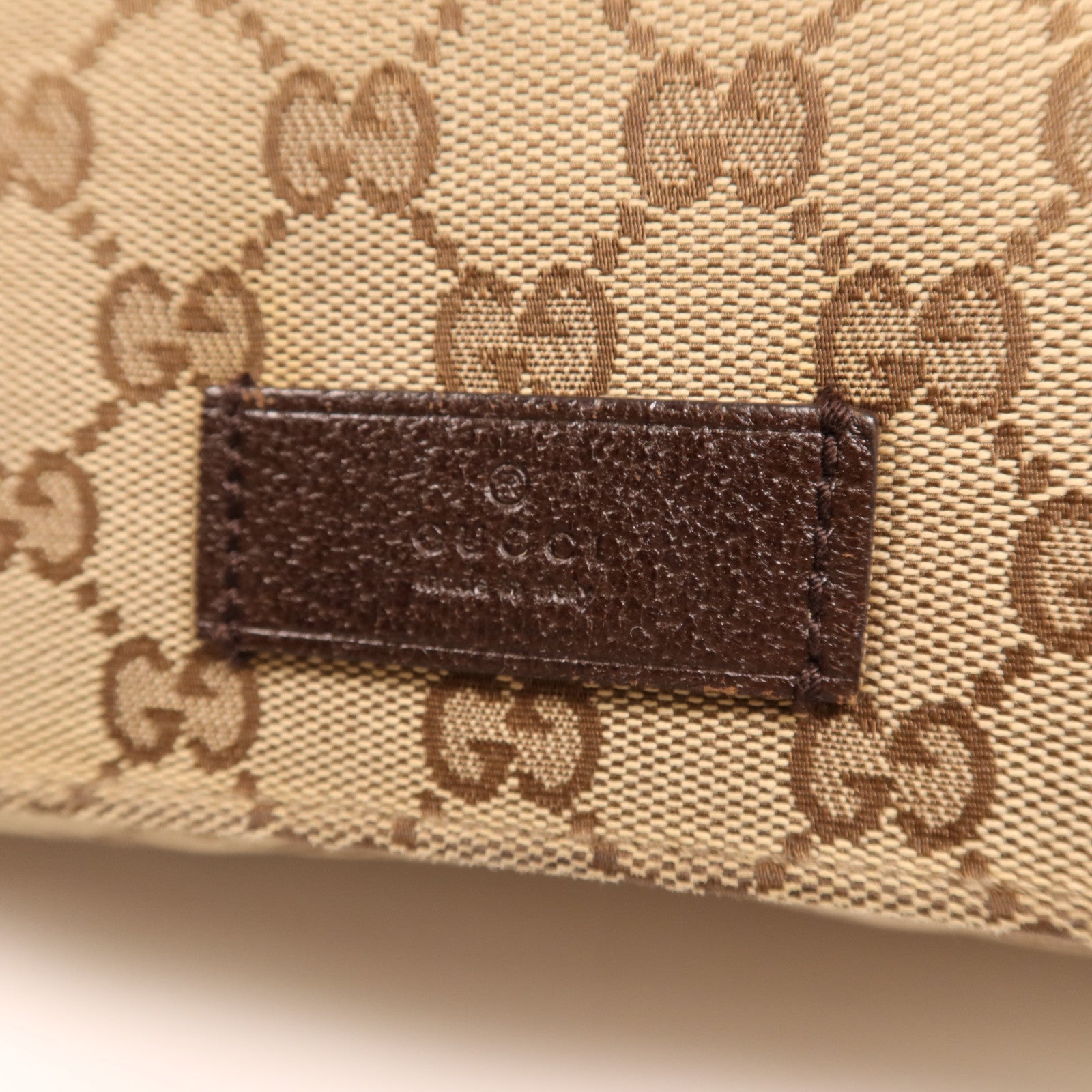 GUCCI 帆布Shoulder Bag銀扣肩背袋