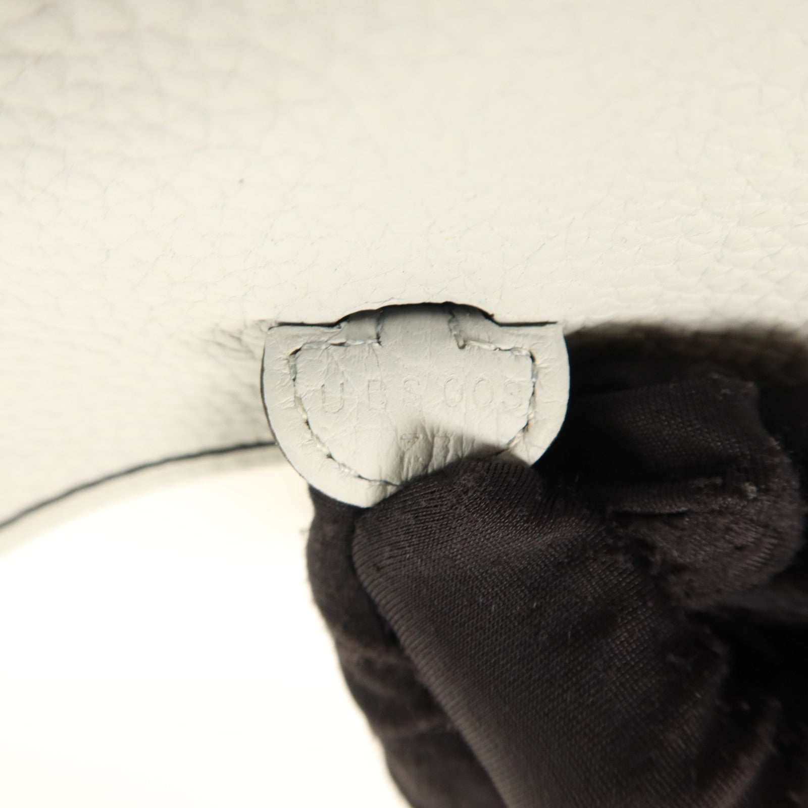 HERMES Clemence皮革Evelyne TPM銀扣肩背袋Gris Perle