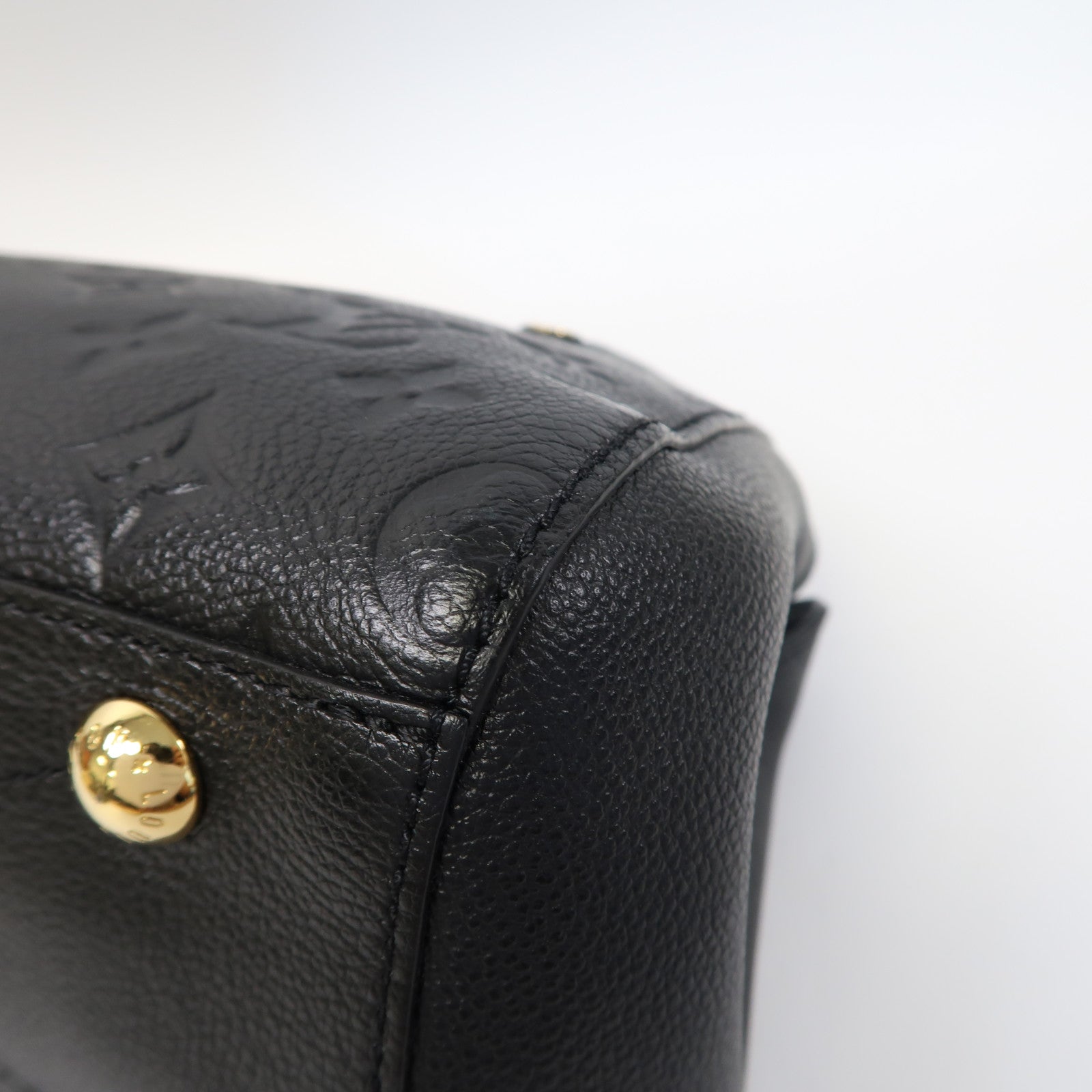LOUIS VUITTON Monogram Empreinte Montaigne BB金扣手挽肩背兩用袋黑色