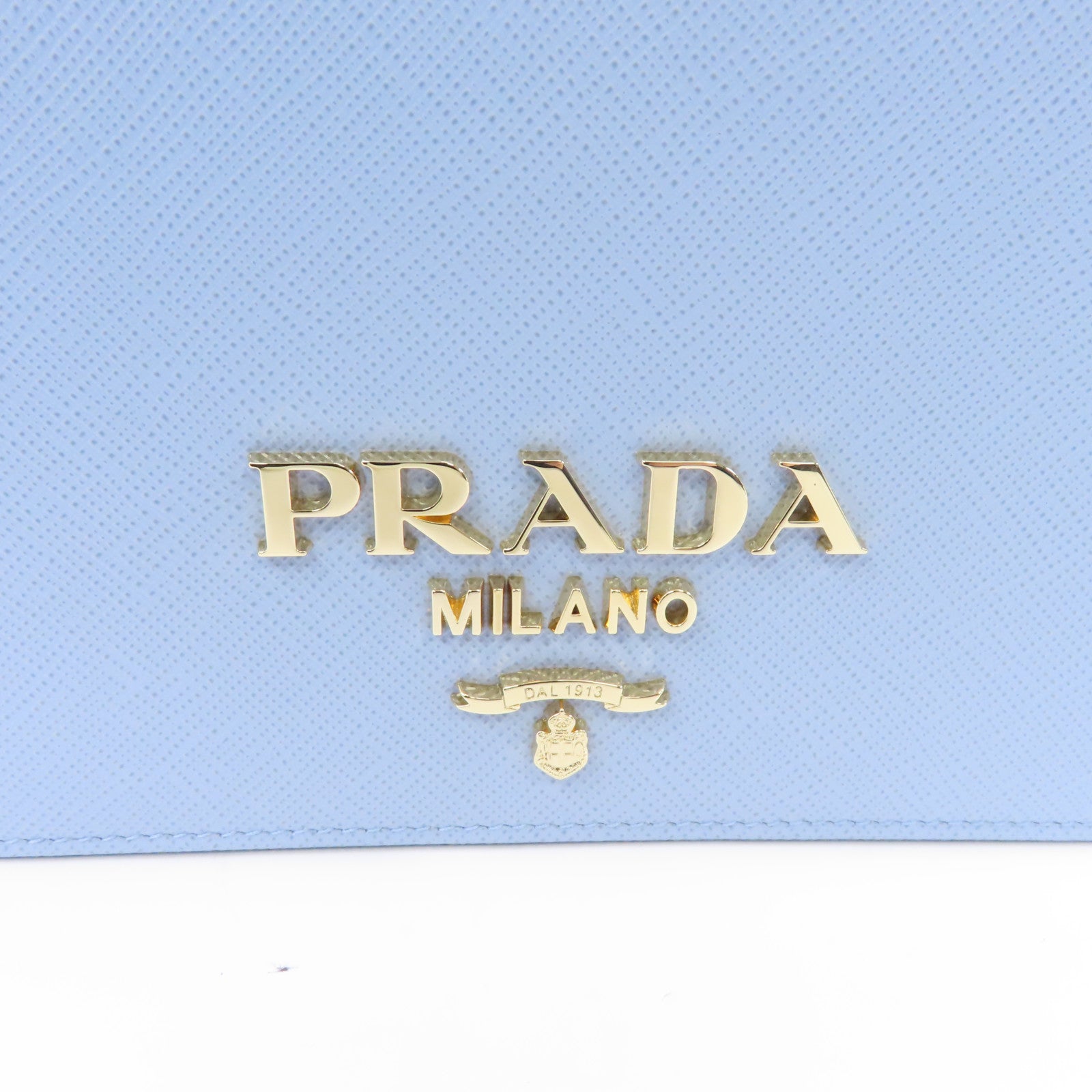 PRADA Saffiano皮革Chain Shoulder Bag金扣鏈帶肩背袋淺藍色