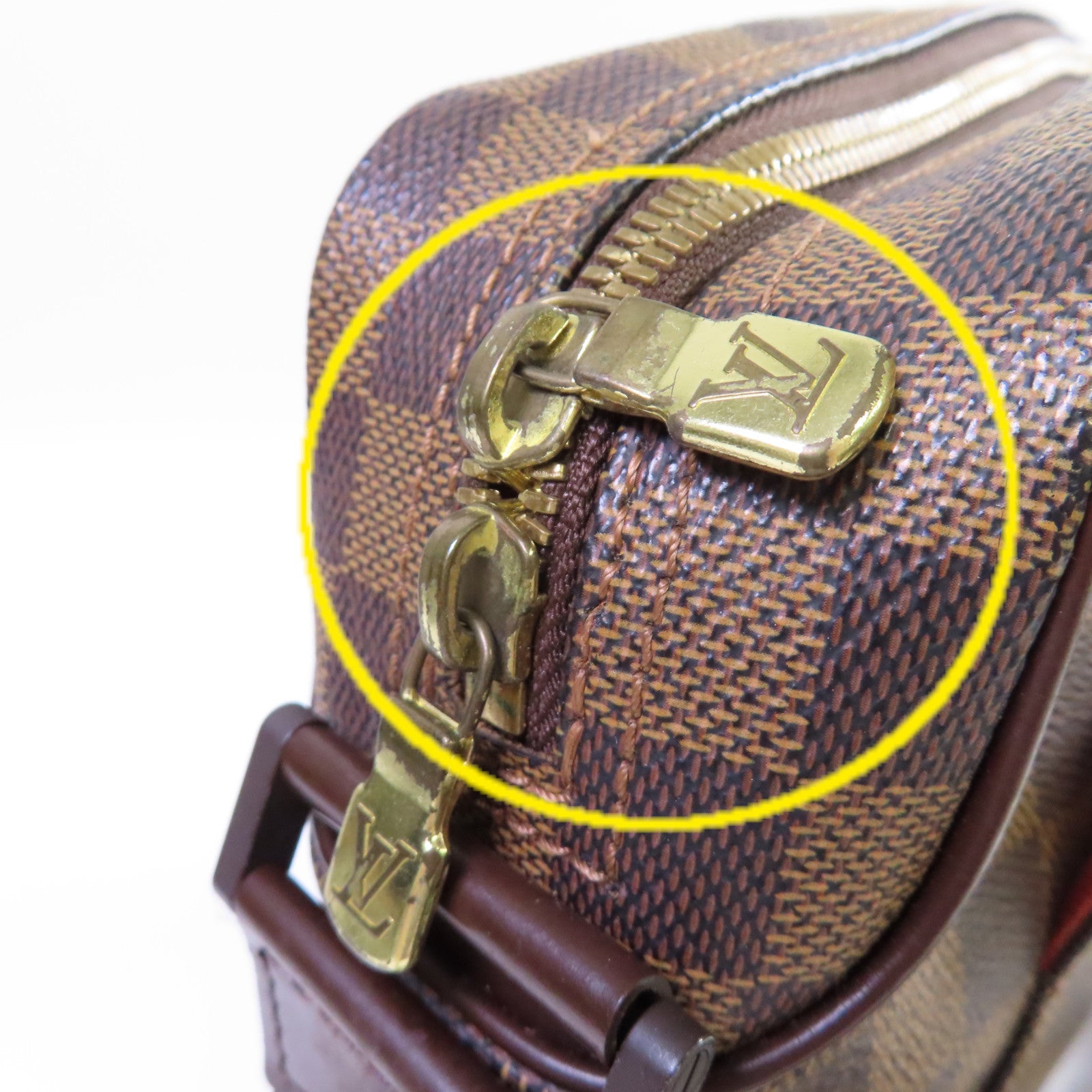LOUIS VUITTON Damier Ebene Olav PM Shoulder Bag金扣肩背袋啡色