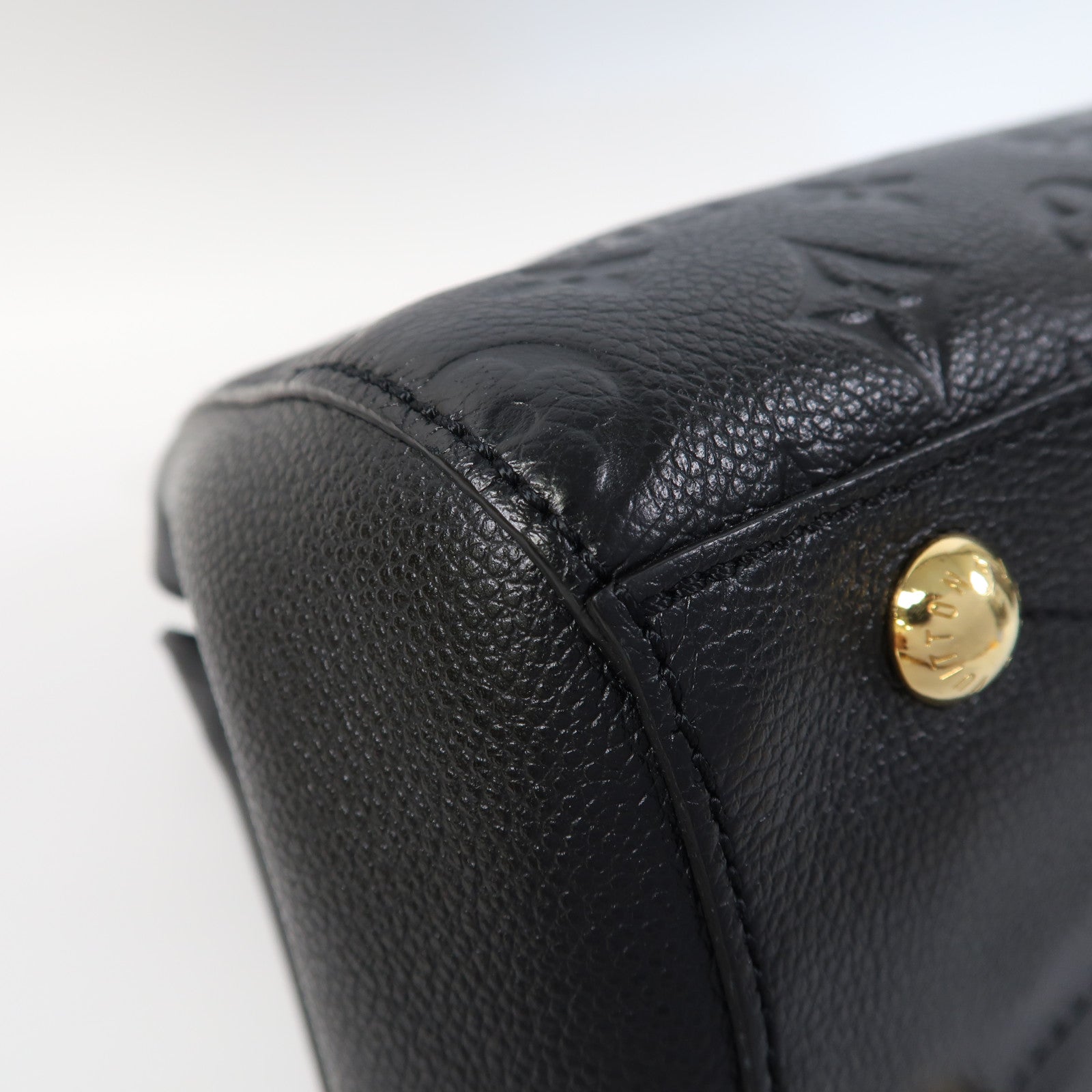 LOUIS VUITTON Monogram Empreinte Montaigne BB金扣手挽肩背兩用袋黑色