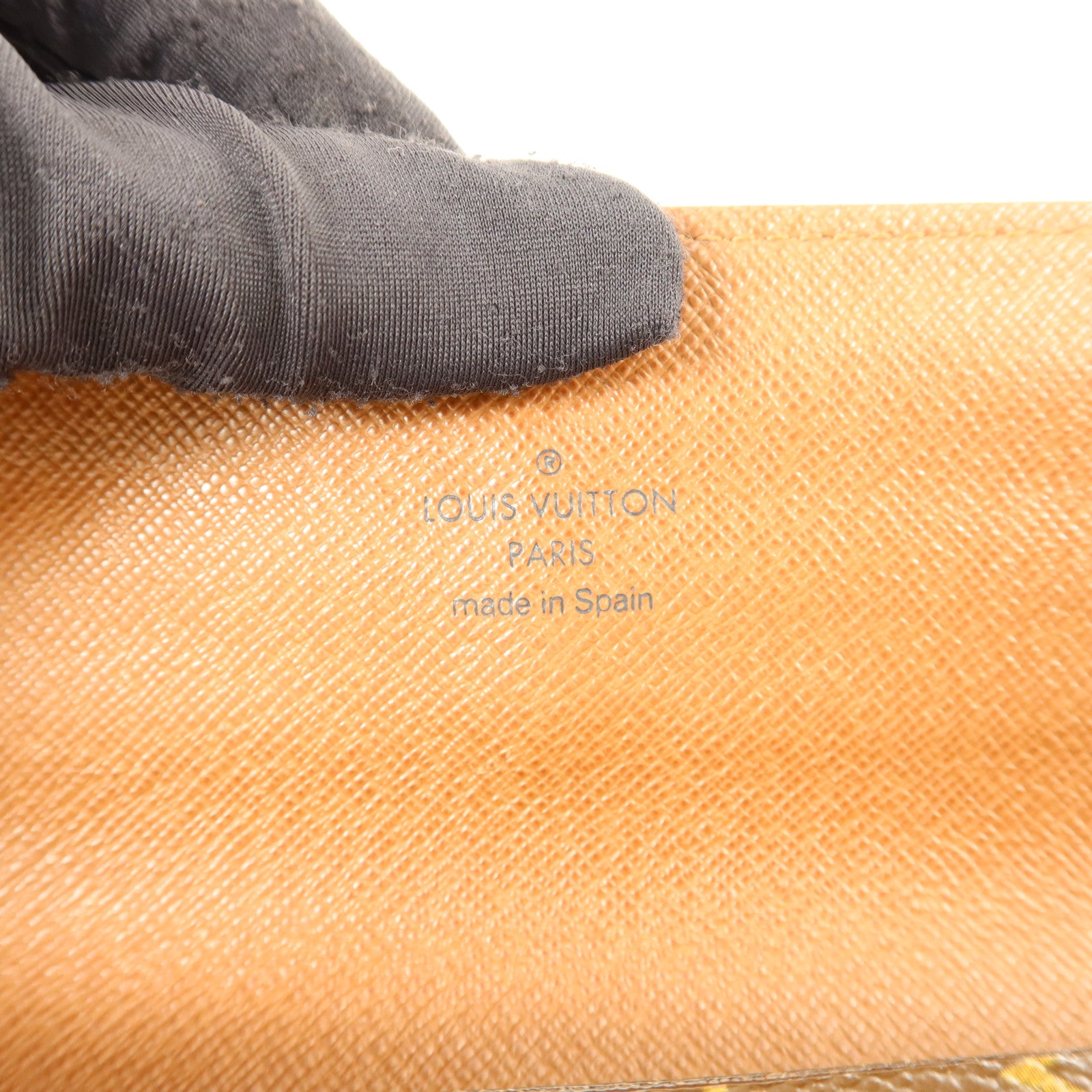LOUIS VUITTON Monogram Sarah Wallet長錢包