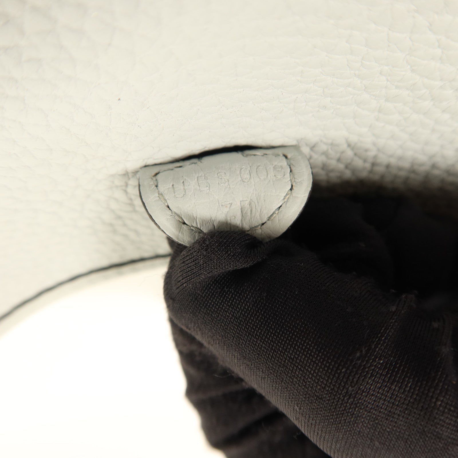 HERMES Clemence皮革Evelyne TPM銀扣肩背袋Gris Perle