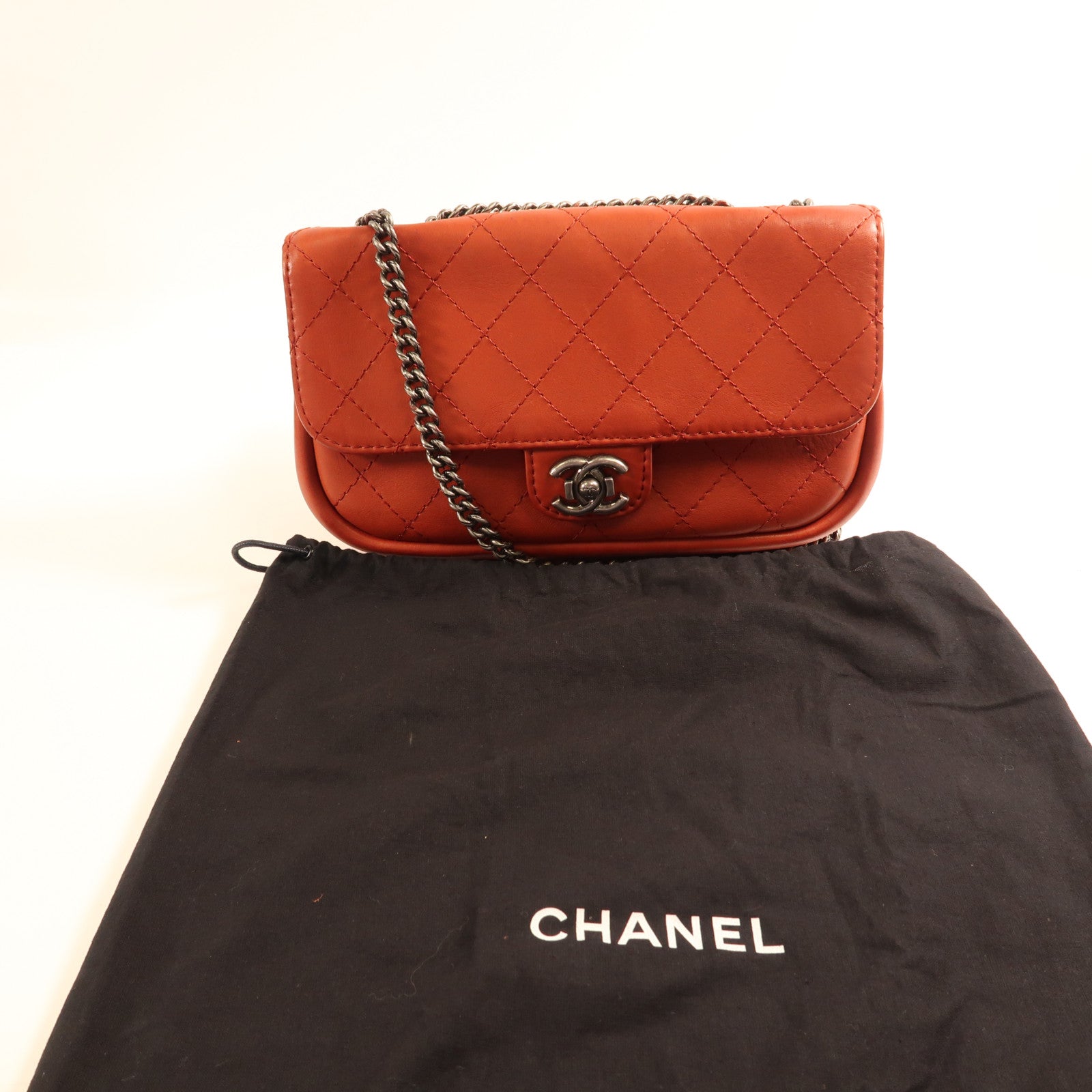 CHANEL 【激減優惠】牛皮皮革Chain Shoulder銀扣鏈帶肩背袋