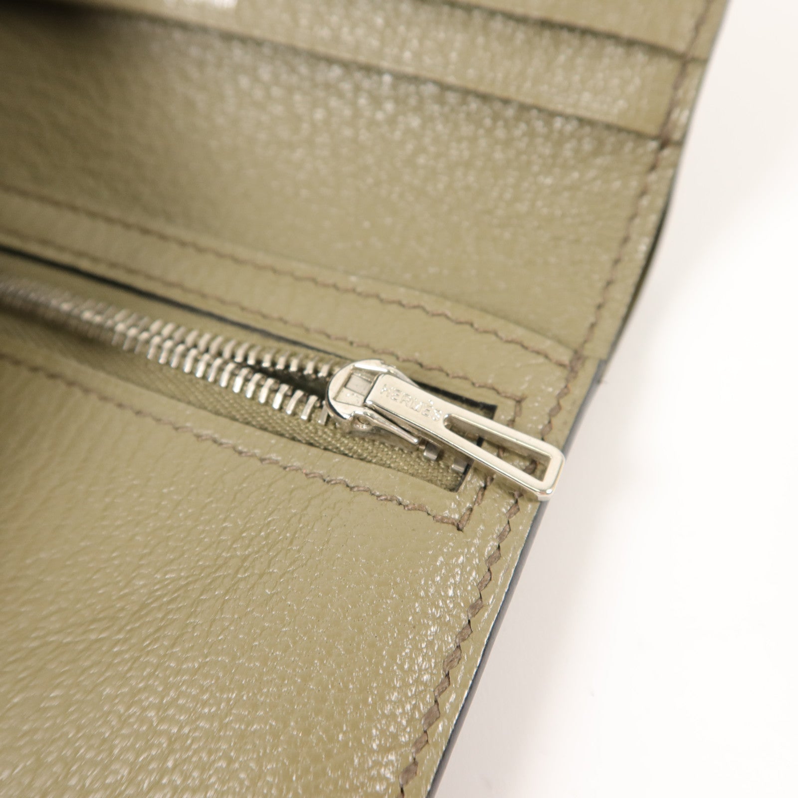 HERMES 鴕鳥皮革Bearn Bifold Wallet錢包Mousse