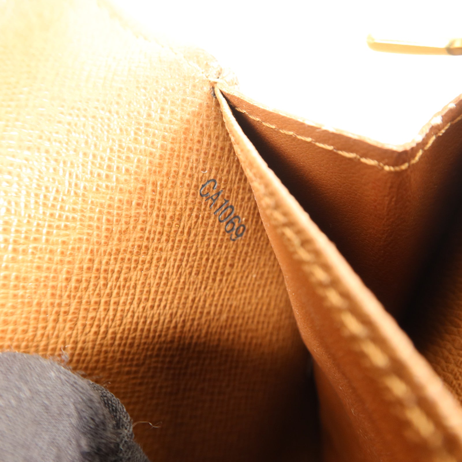 LOUIS VUITTON Monogram Sarah Wallet長錢包