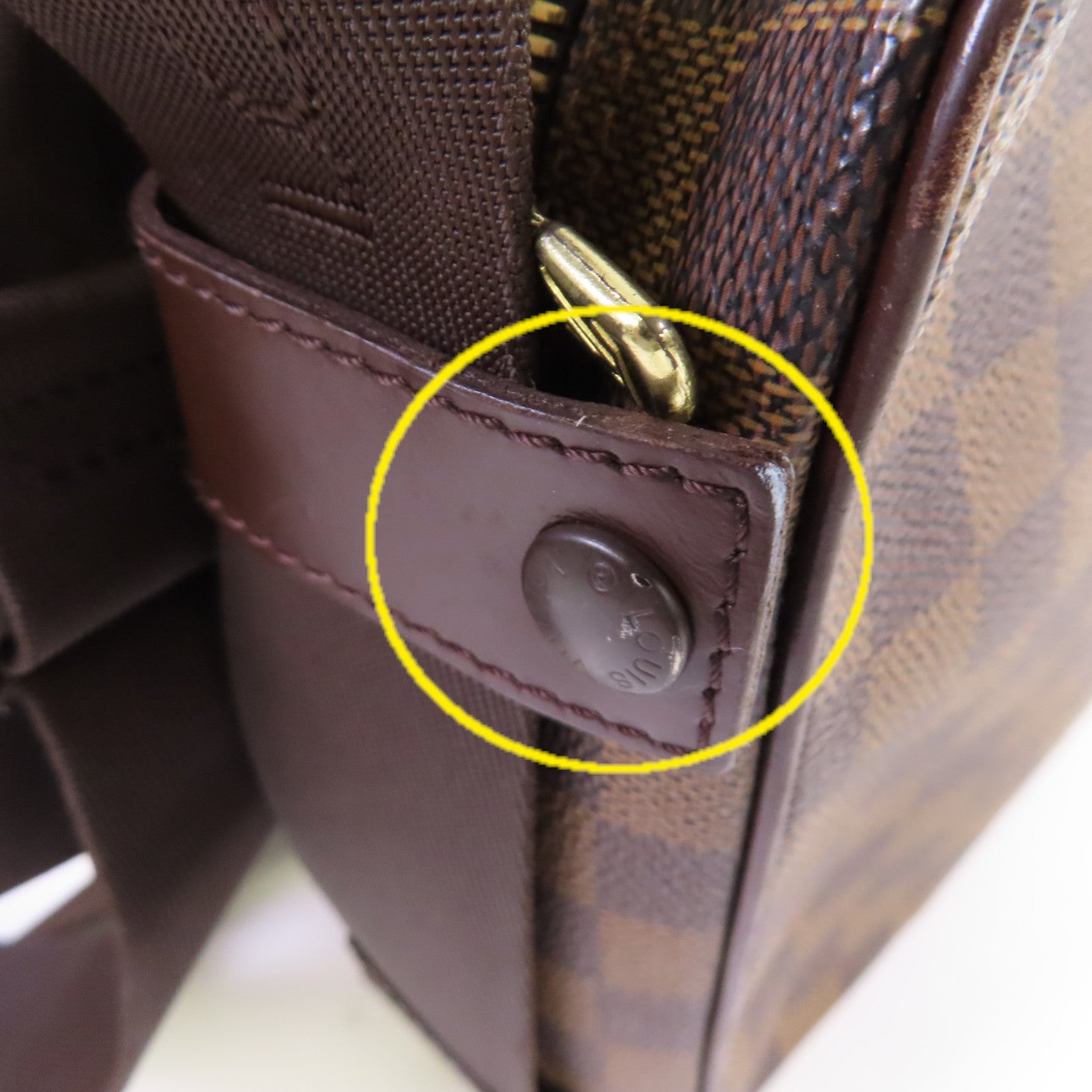 LOUIS VUITTON Damier Ebene Olav PM Shoulder Bag金扣肩背袋啡色