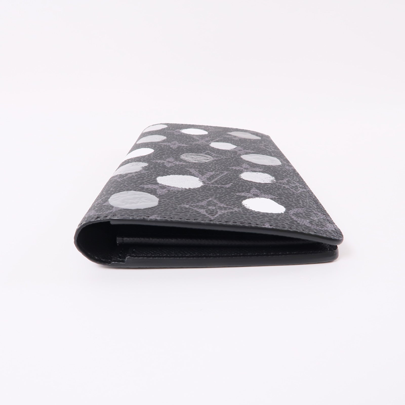 LOUIS VUITTON Monogram Eclipse LVxYK Portefeuille Brazza Long Wallet長錢包黑色