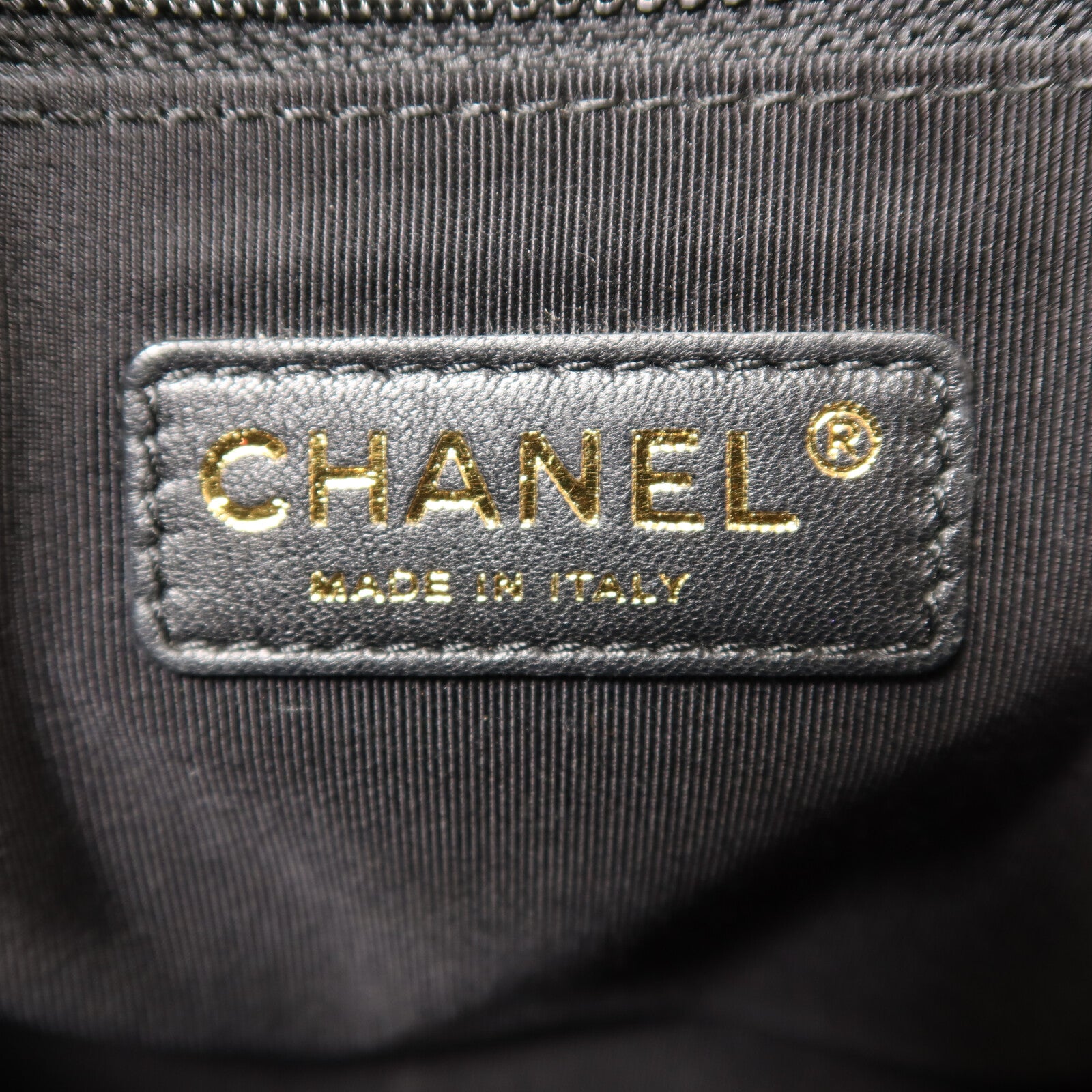 CHANEL 羊皮皮革Chain Shoulder金扣鏈帶肩背袋