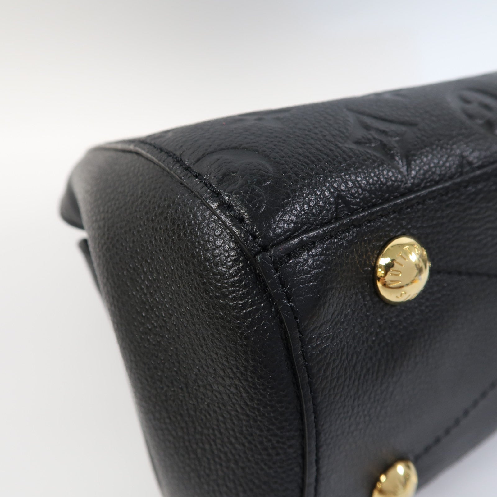 LOUIS VUITTON Monogram Empreinte Montaigne BB金扣手挽肩背兩用袋黑色
