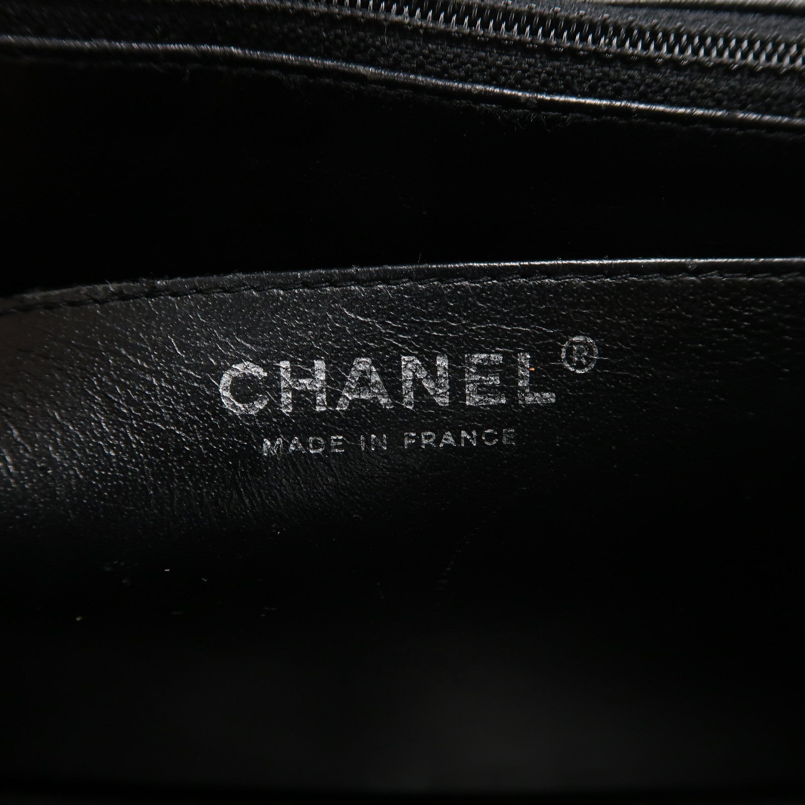 CHANEL 【激減優惠】菱格Caviar皮革Classic Jumbo銀扣鏈帶肩背袋黑色