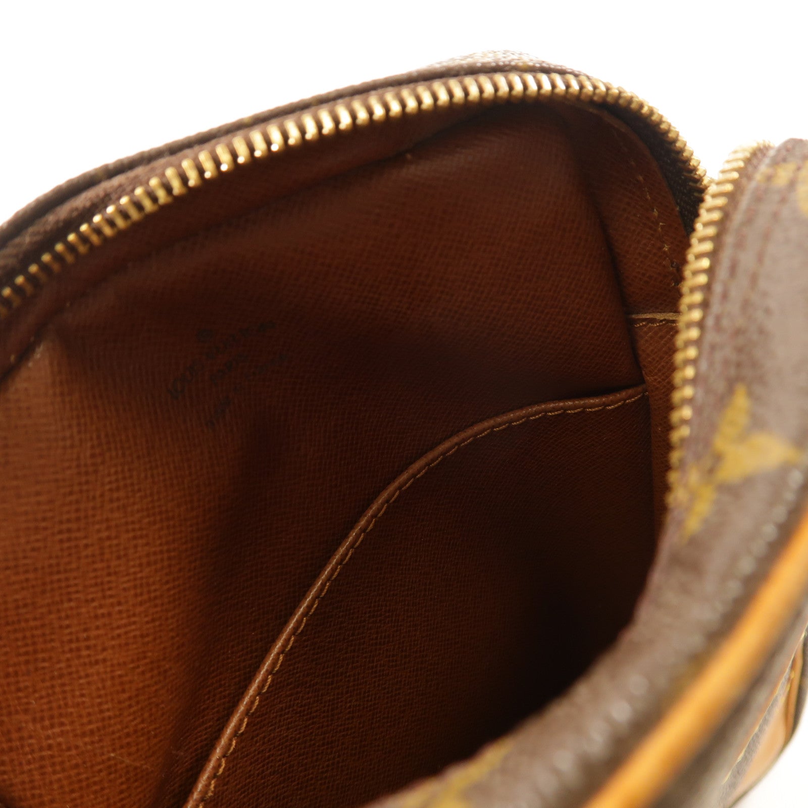 LOUIS VUITTON Monogram Danube金扣肩背袋