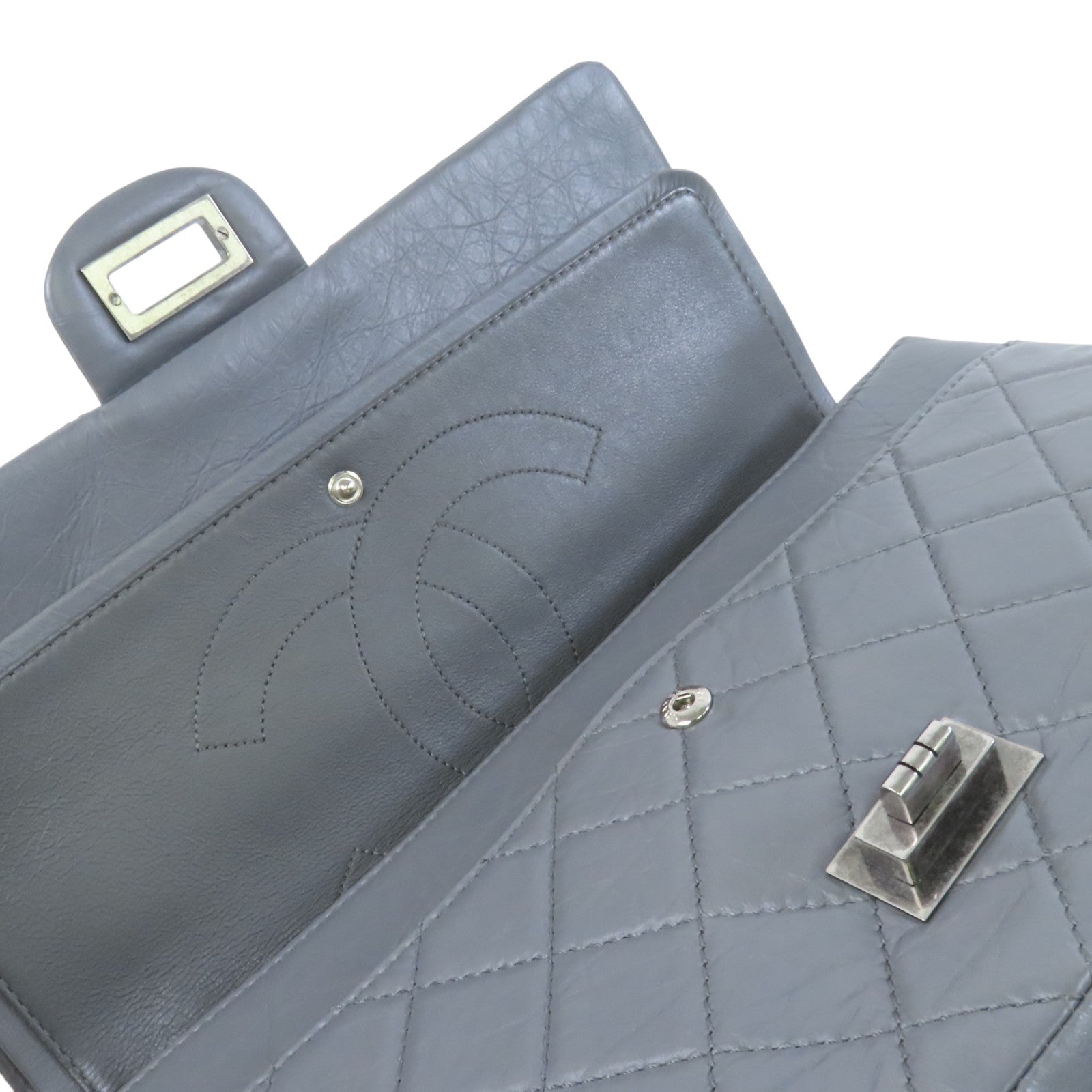 CHANEL 牛皮皮革2.55銀扣鏈帶肩背袋