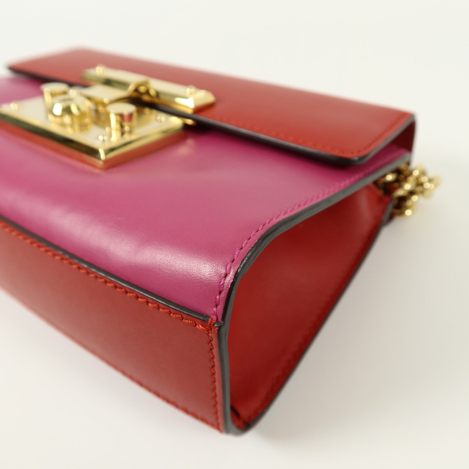 GUCCI 牛皮皮革Padlock Bicolor鏈帶肩背袋