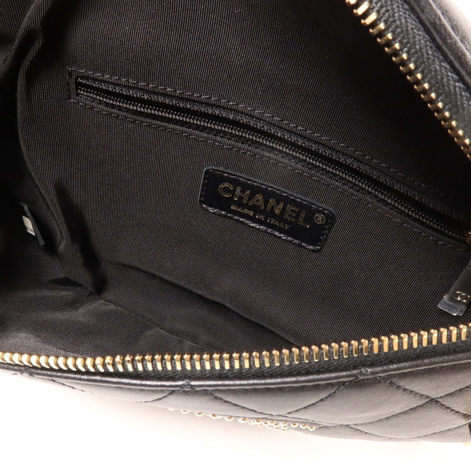 CHANEL 牛皮皮革Studded CC Waist Bag鏈帶腰包