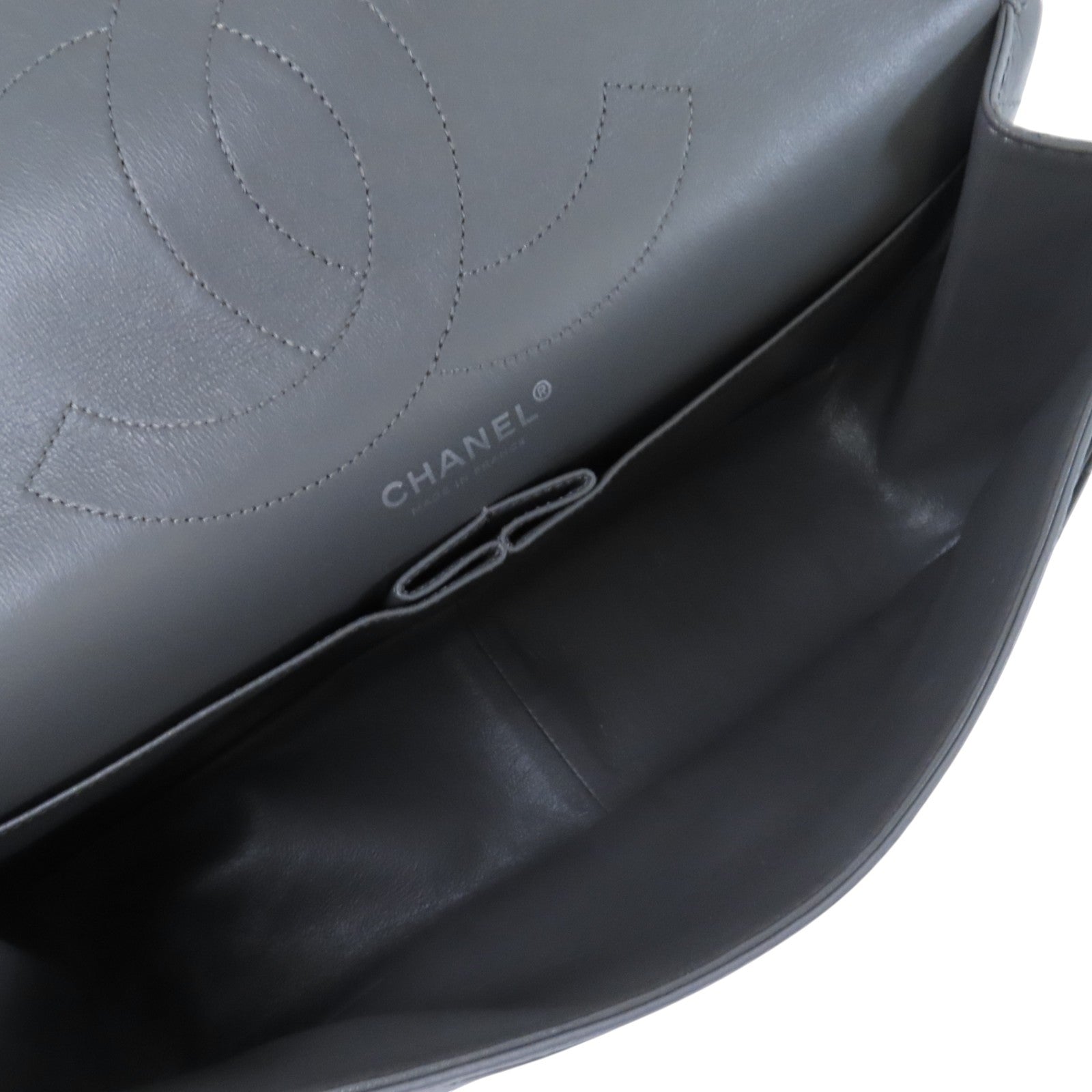 CHANEL 牛皮皮革2.55銀扣鏈帶肩背袋