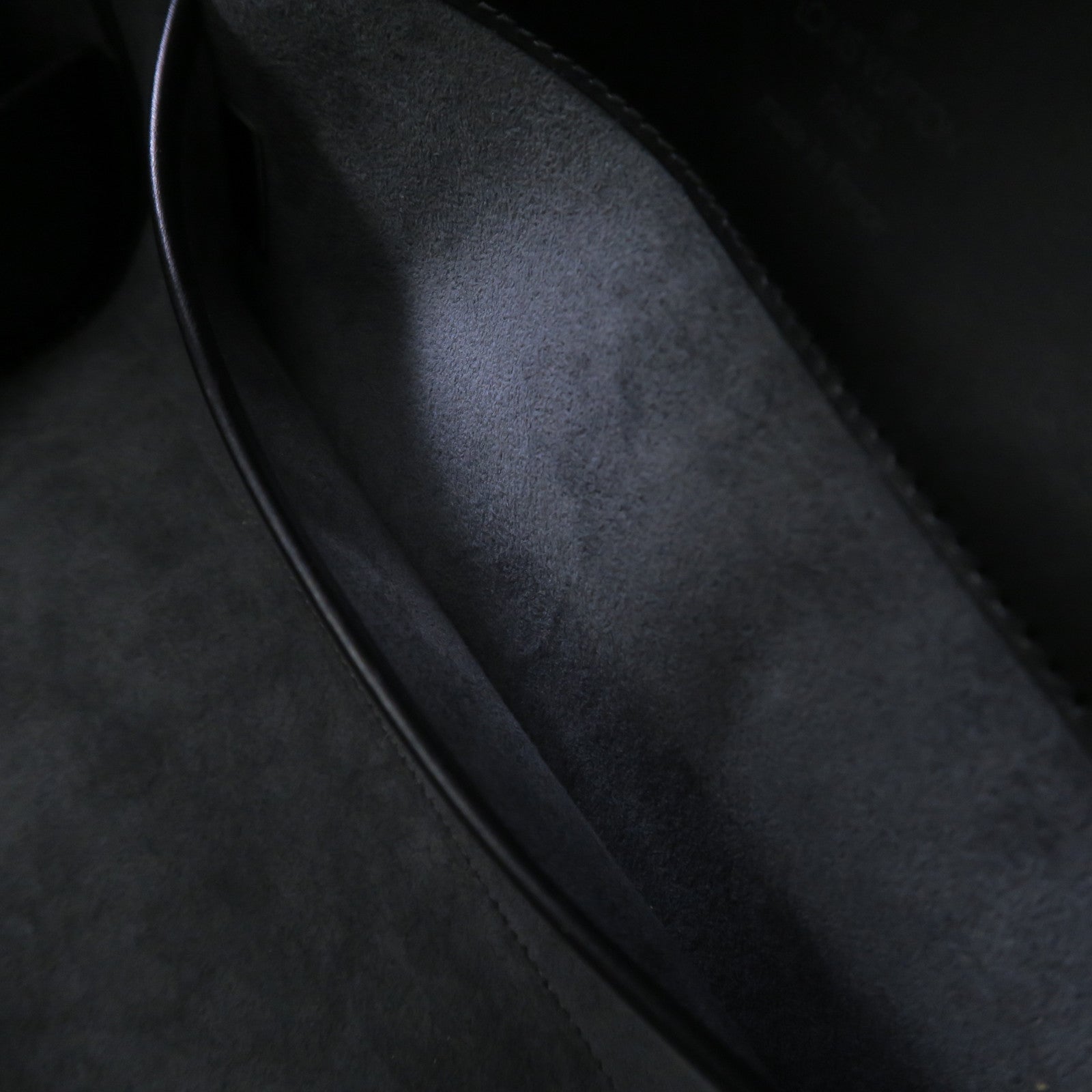 LOUIS VUITTON Epi Nocturne GM肩背袋黑色