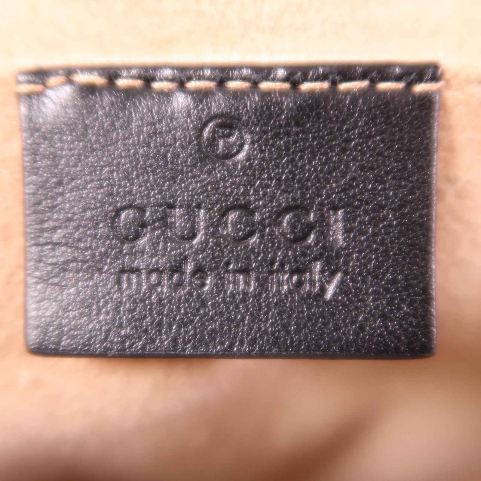 GUCCI 牛皮皮革GG Marmont金扣肩背袋