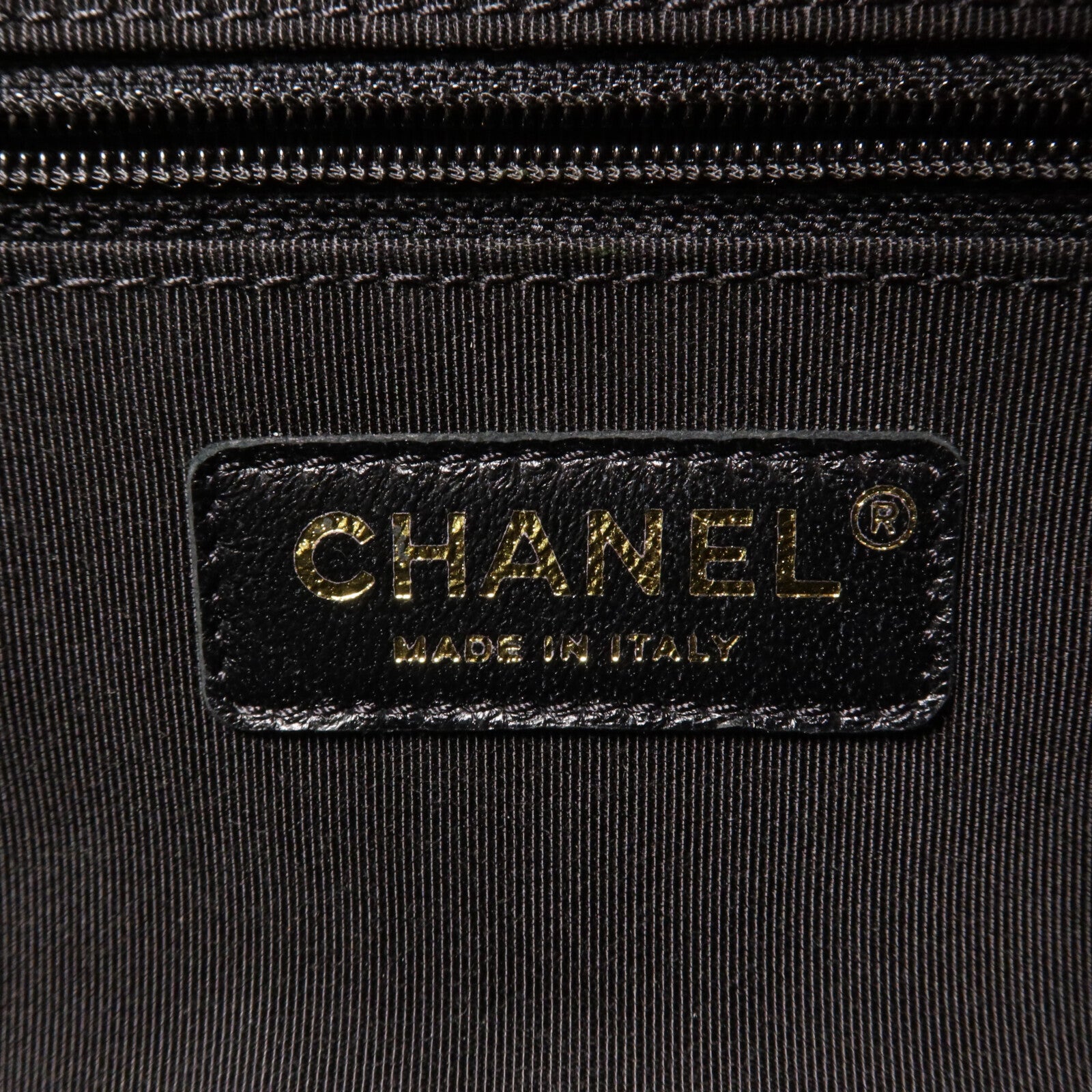 CHANEL 牛皮皮革Studded CC Waist Bag鏈帶腰包