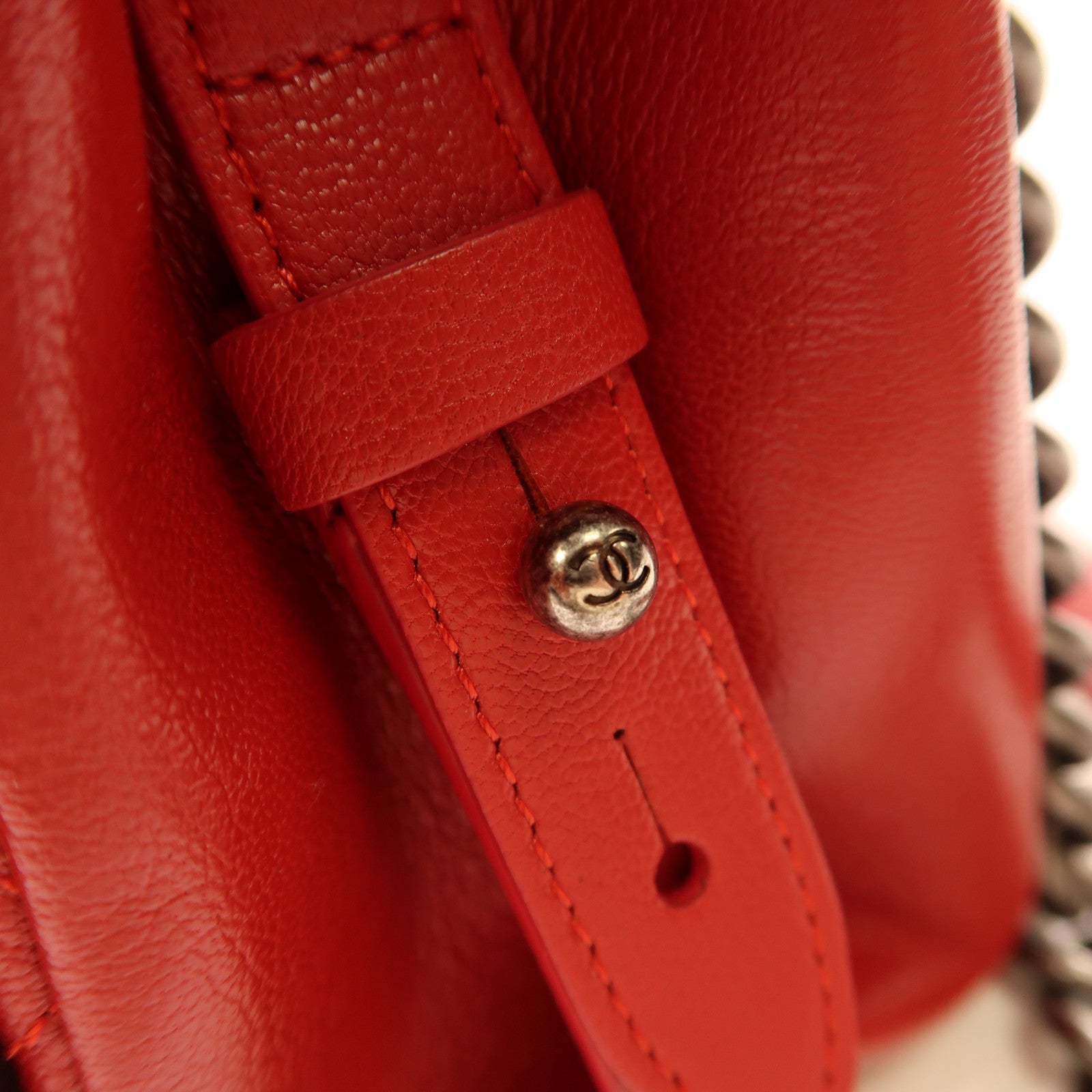 CHANEL 羊皮皮革Shoulder Bag銀扣鏈帶肩背袋紅色