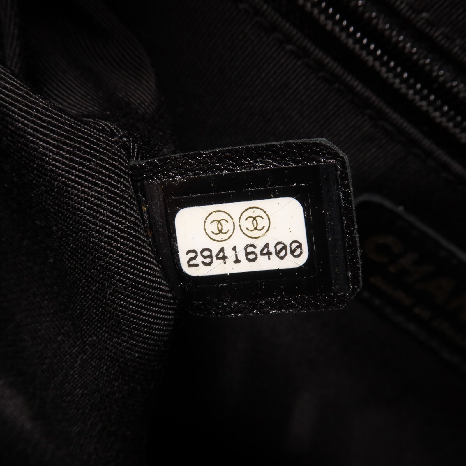 CHANEL 牛皮皮革Studded CC Waist Bag鏈帶腰包