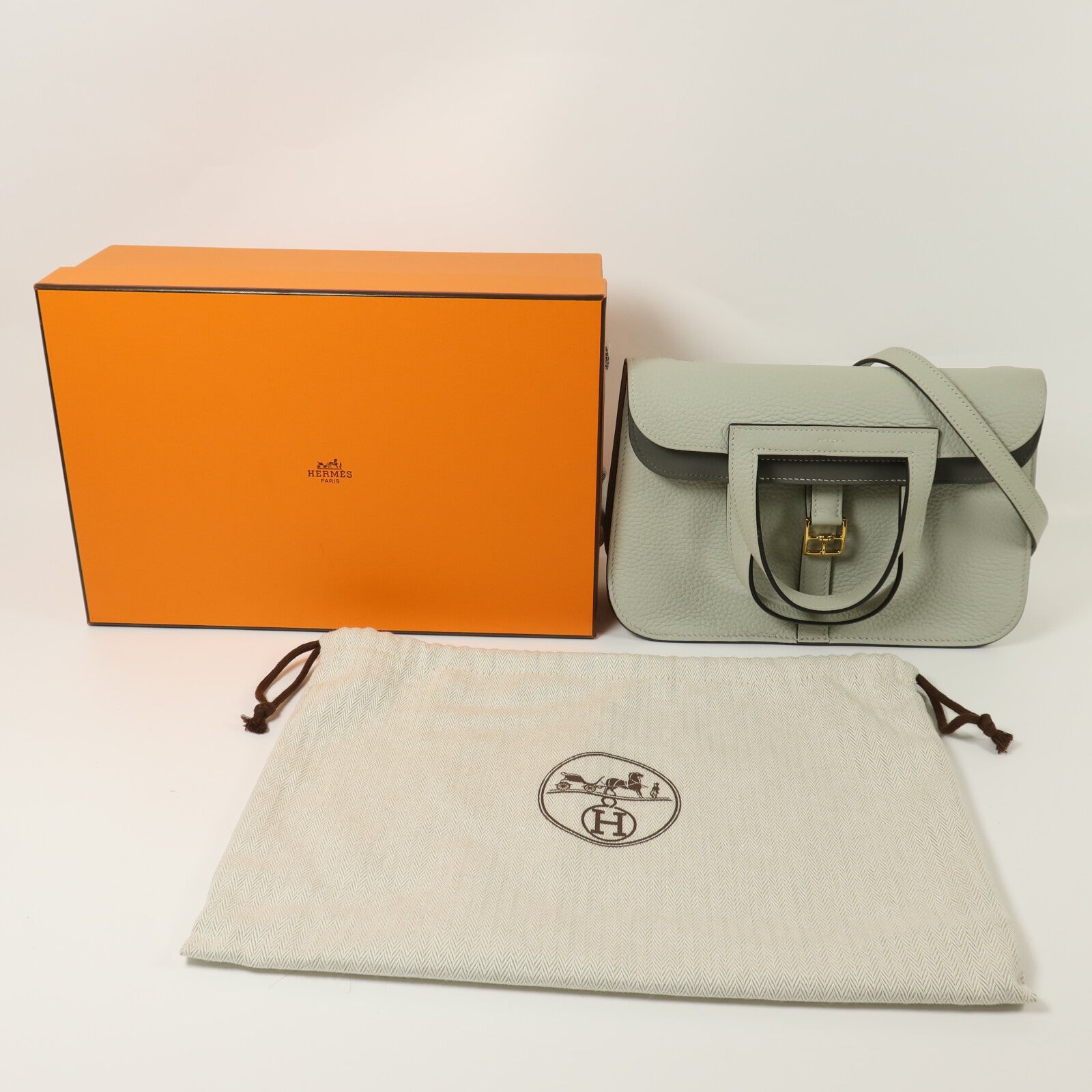 HERMES Clemence皮革Halzan 25金扣手挽肩背兩用袋Gris Neve/Gris Meyer