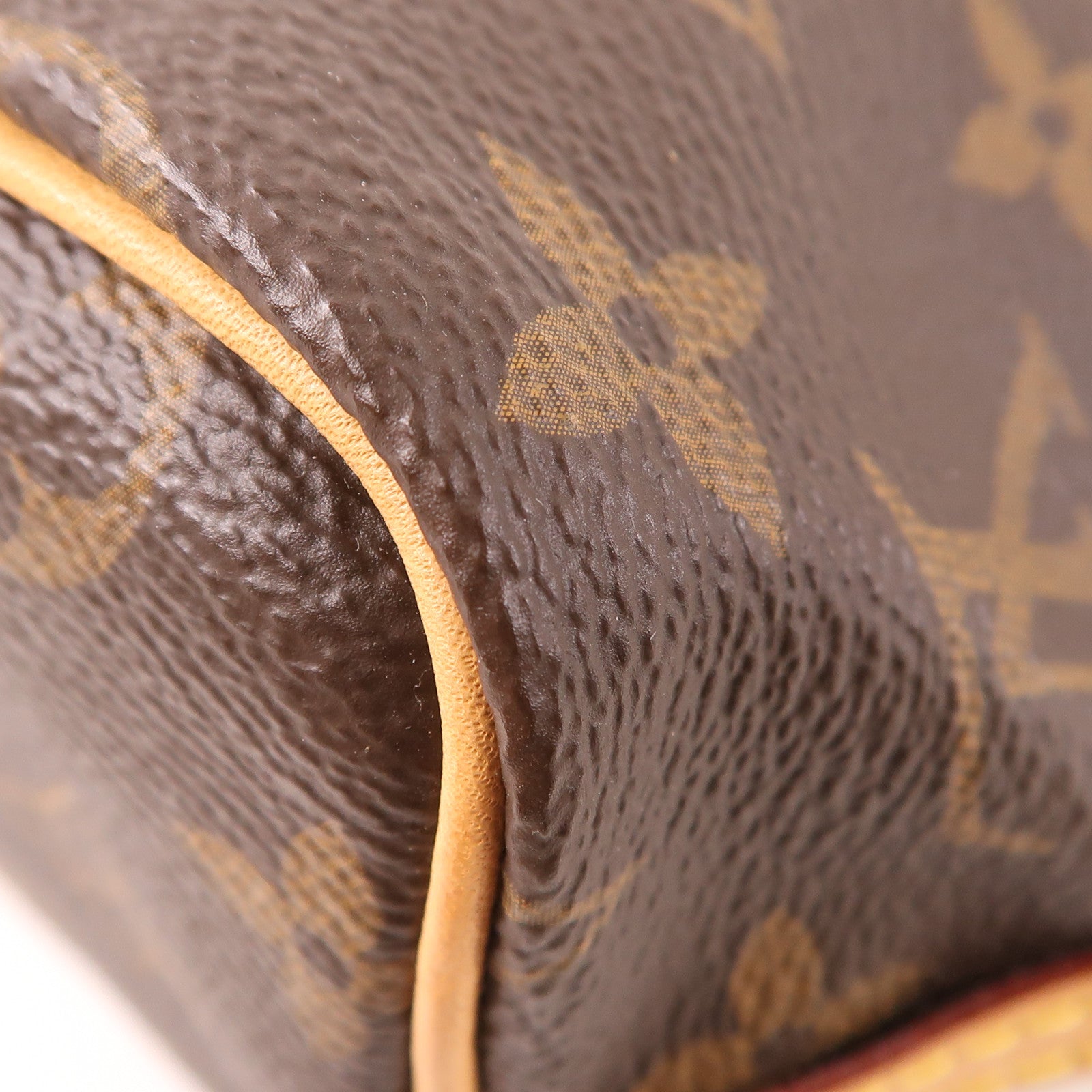 LOUIS VUITTON 【激減優惠】Monogram Nano Noe金扣肩背袋