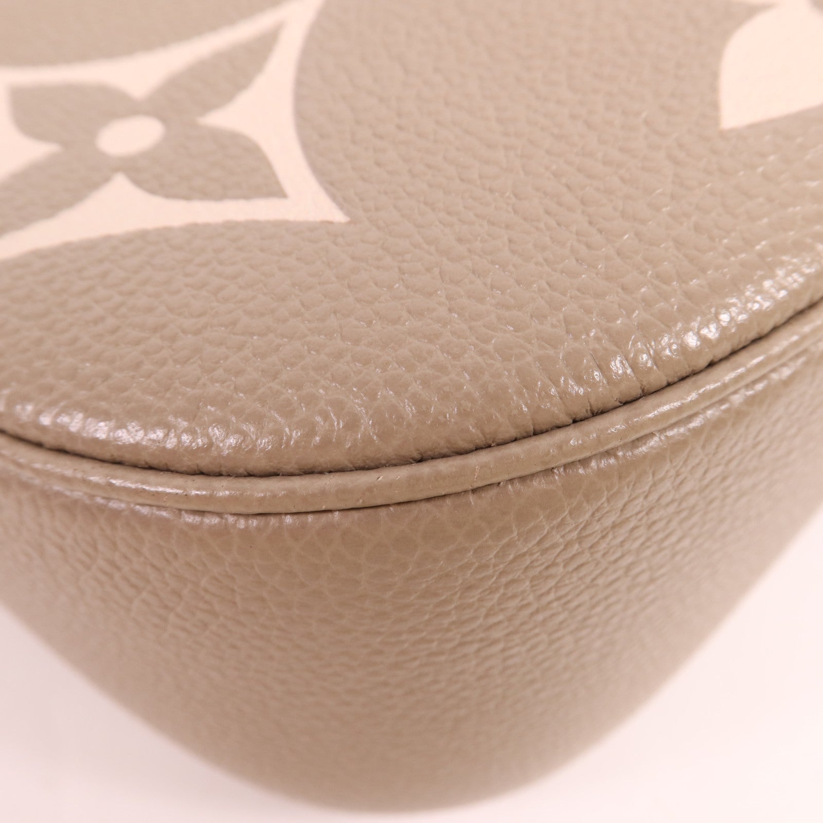 LOUIS VUITTON Monogram Empreinte Bagatelle金扣手挽肩背兩用袋