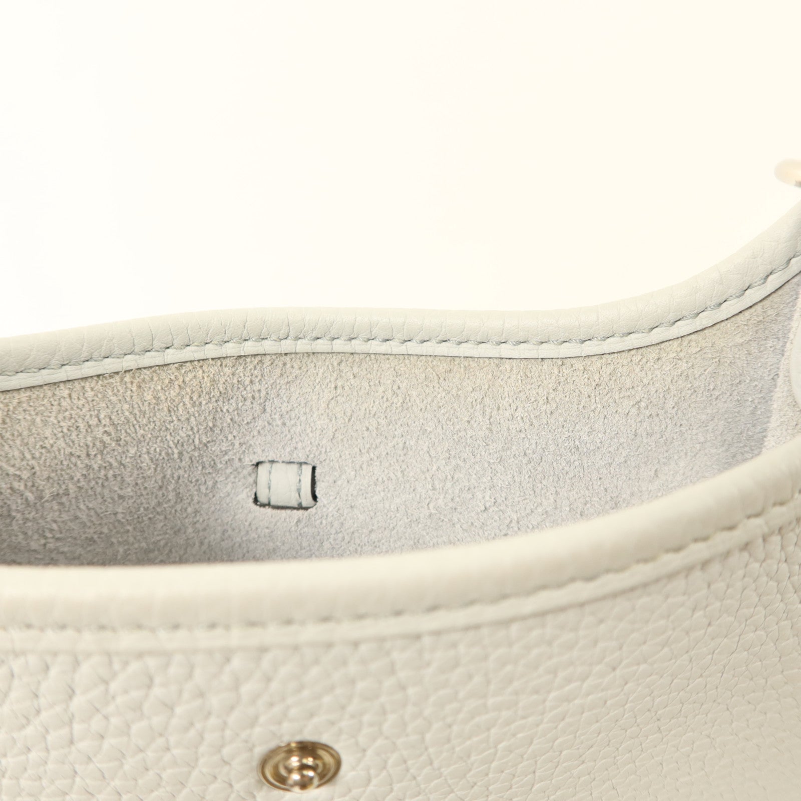 HERMES Clemence皮革Evelyne TPM銀扣肩背袋Gris Perle