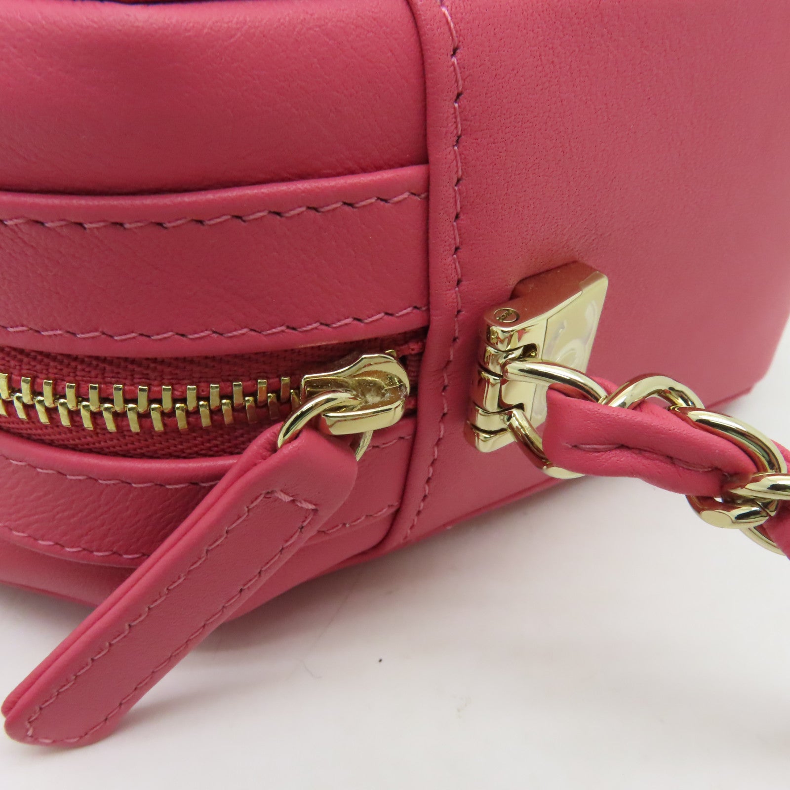 CHANEL 【清倉大減價】牛皮皮革Chain Shoulder Bag金扣鏈帶肩背袋粉紅色