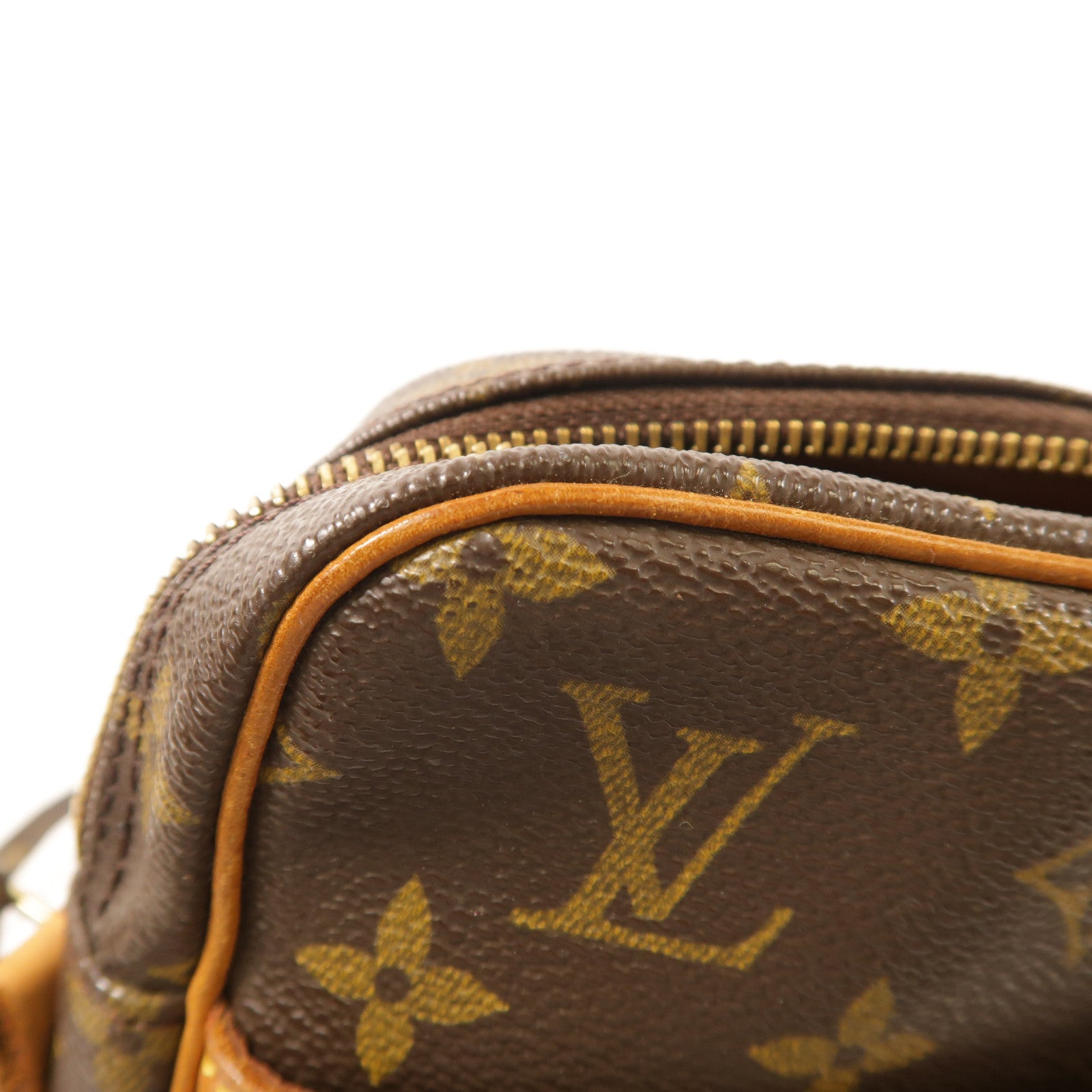 LOUIS VUITTON Monogram Danube金扣肩背袋