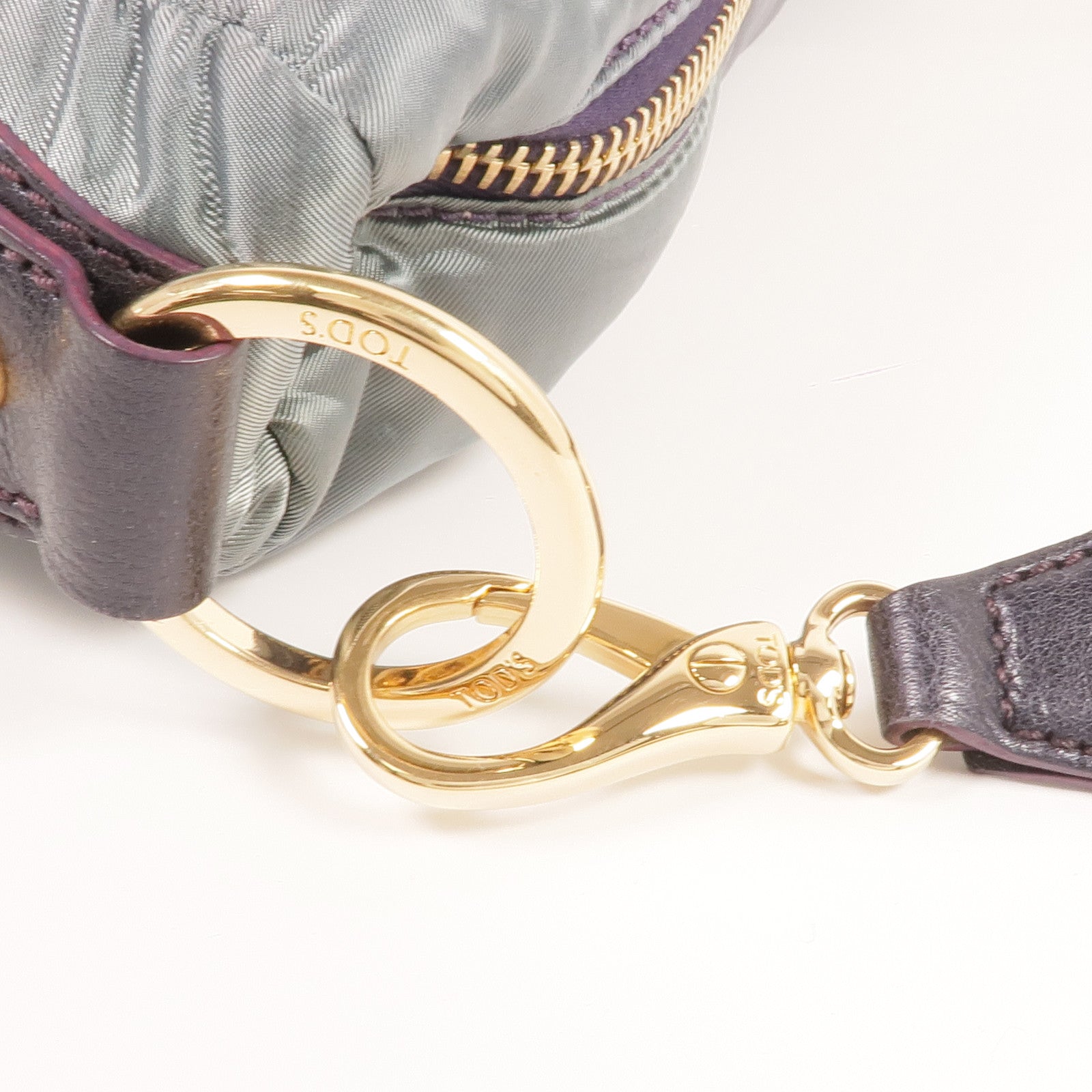 TOD'S 尼龍Shoulder Bag金扣肩背袋