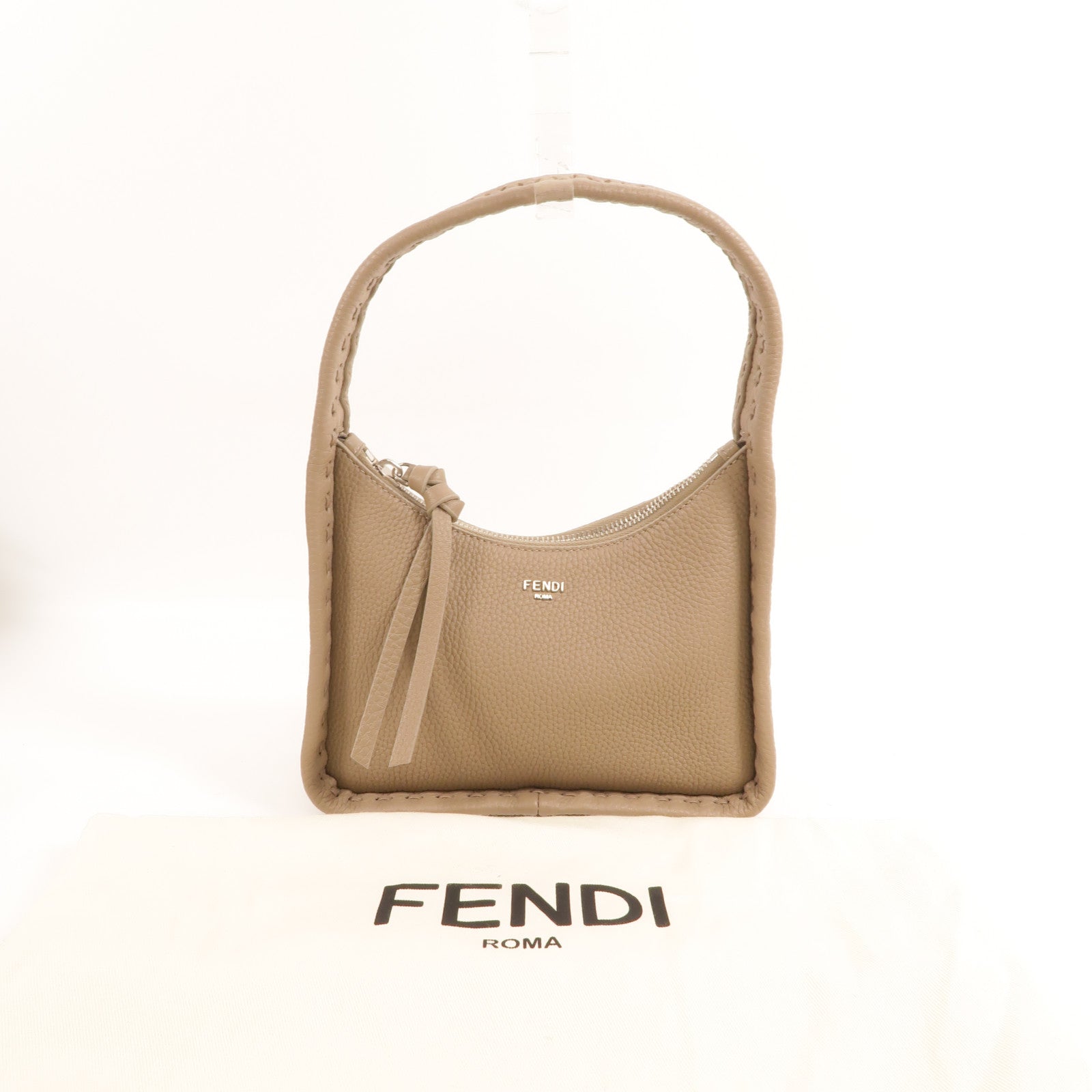 FENDI 牛皮皮革Mini Fendessence Bag手挽袋