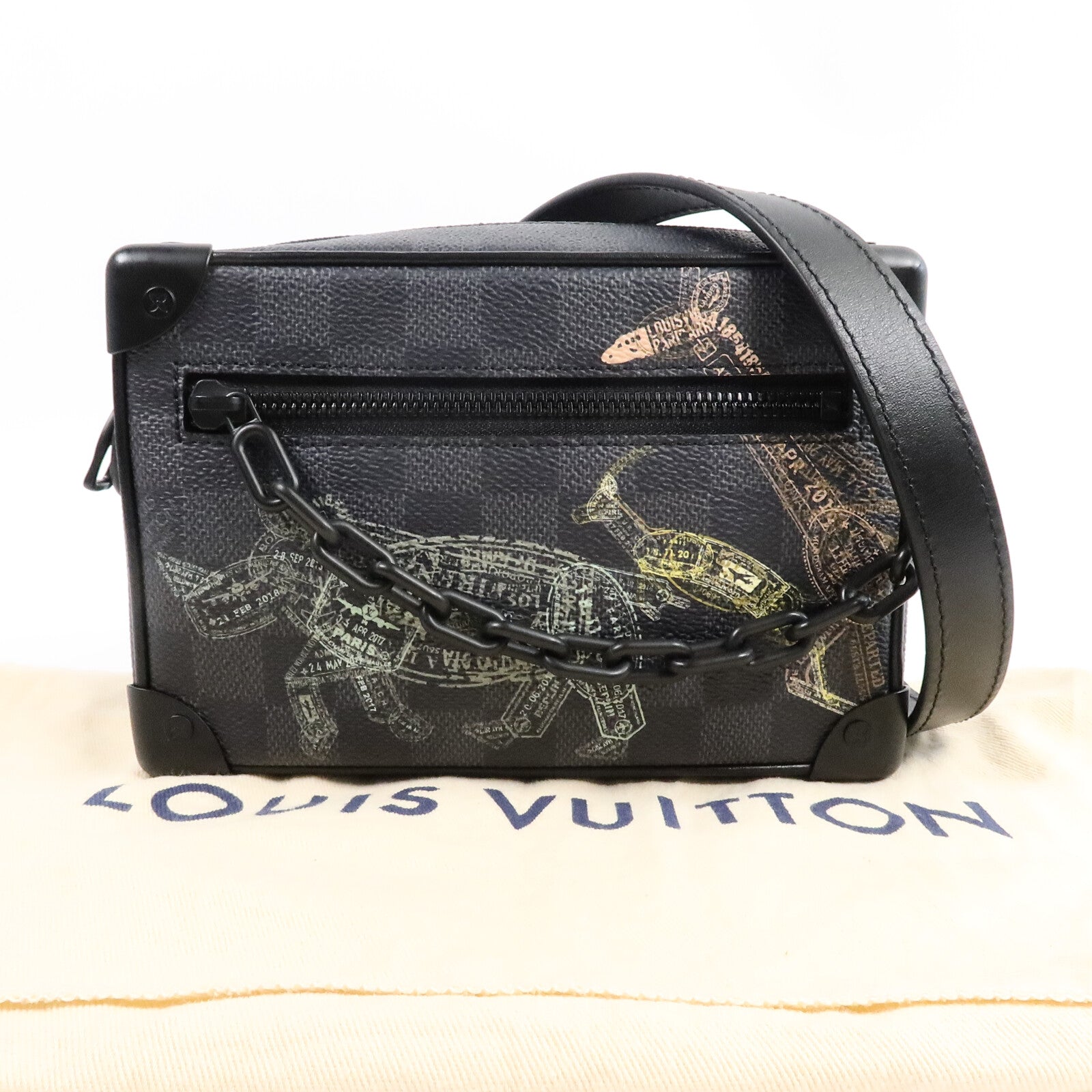 LOUIS VUITTON Damier Graphite Soft Trunk肩背袋