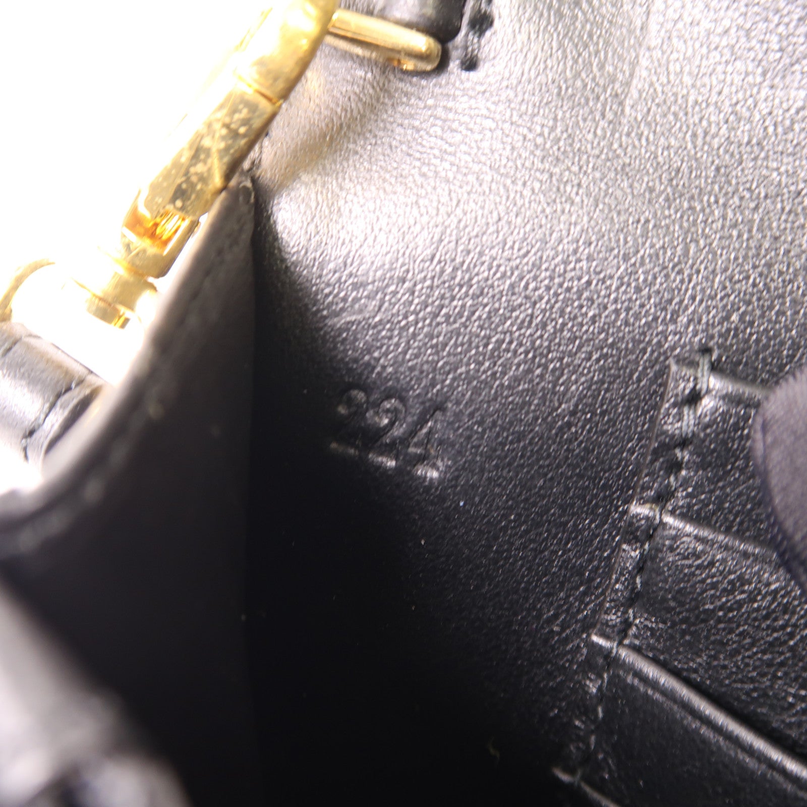 PRADA 尼龍/皮革Wallet金扣錢包