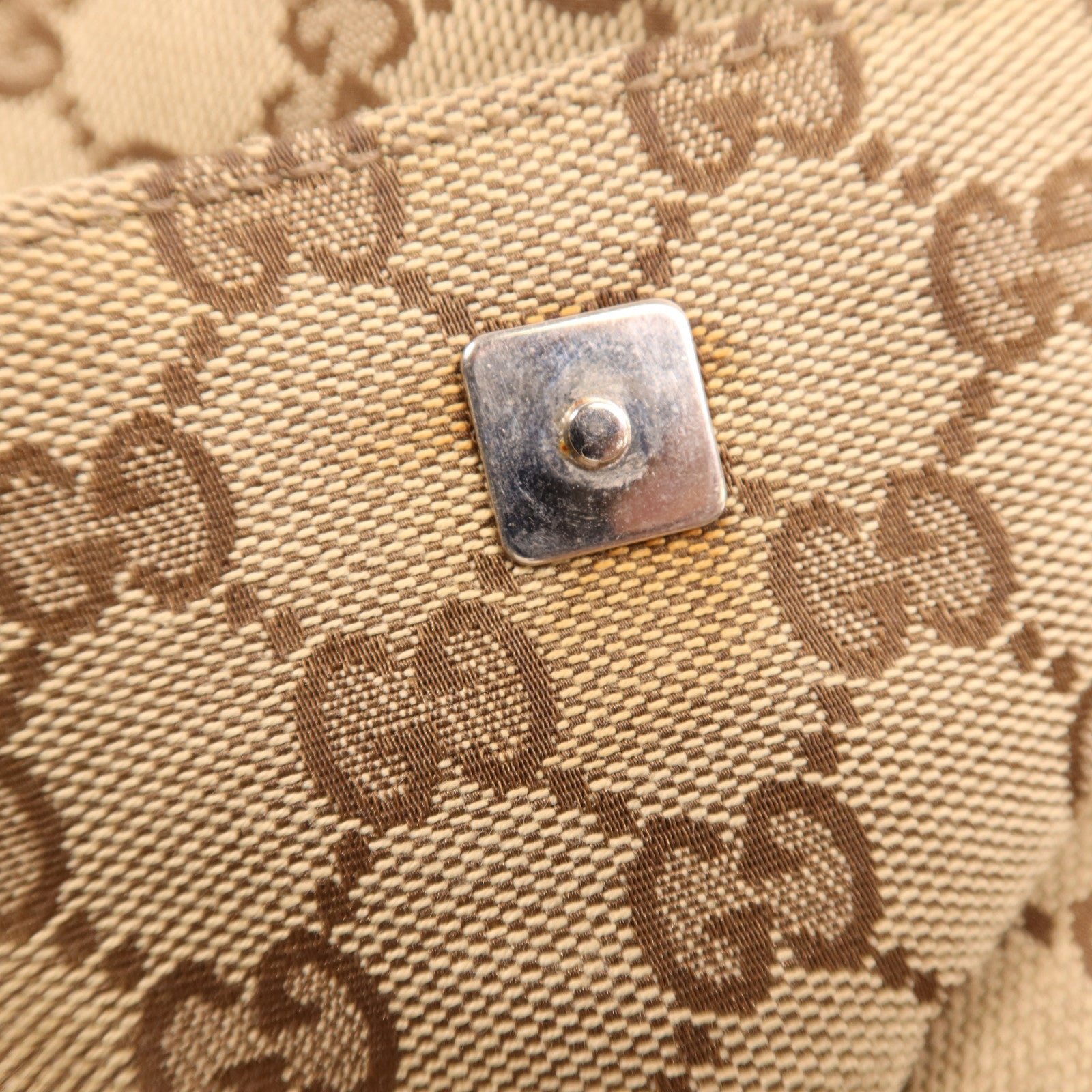 GUCCI 帆布Shoulder Bag銀扣肩背袋