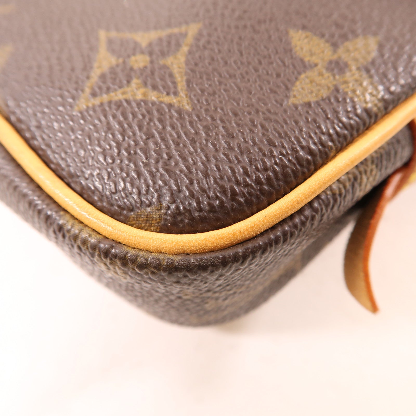 LOUIS VUITTON Monogram Marly Bandouliere金扣肩背袋棕色