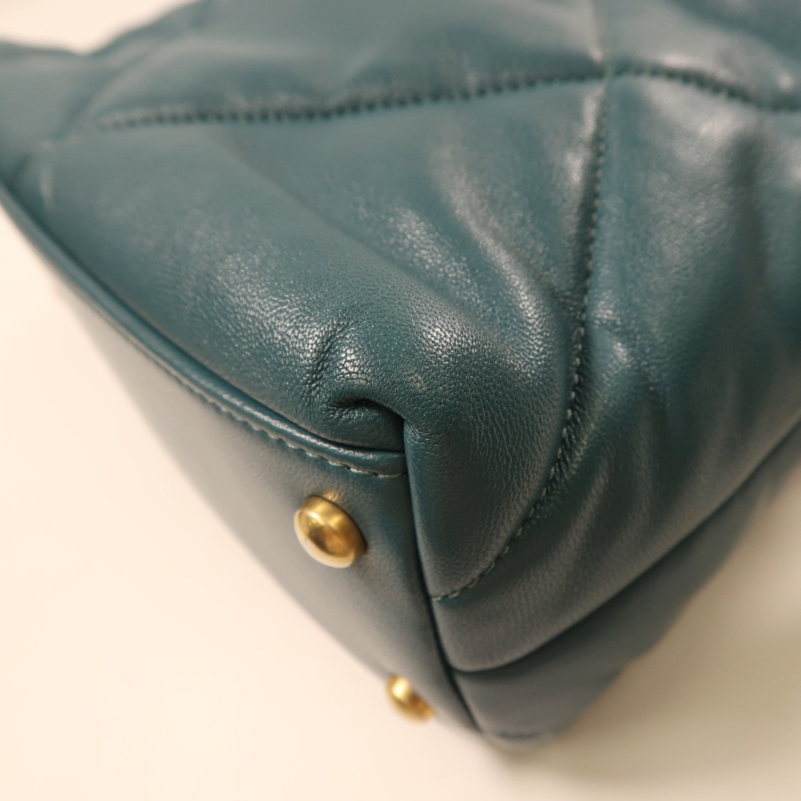 CHANEL 羊皮皮革Shoulder Bag金扣鏈帶肩背袋藍色